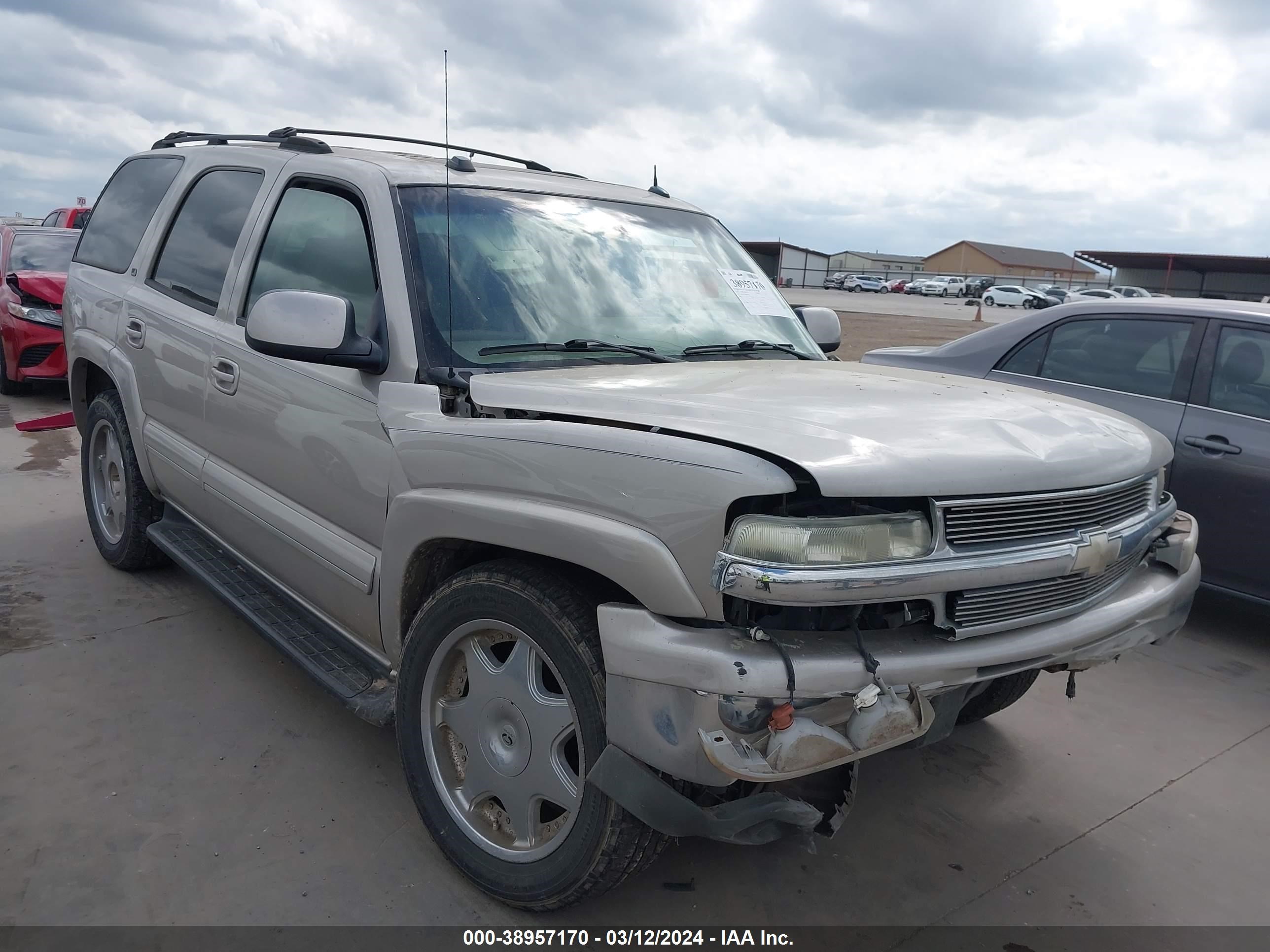 CHEVROLET TAHOE 2004 1gnec13z14r287824