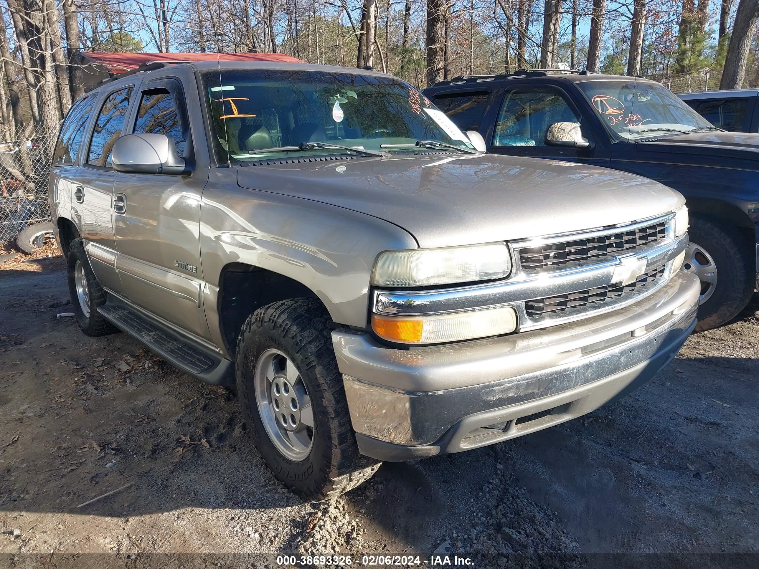 CHEVROLET TAHOE 2003 1gnec13z23j334047