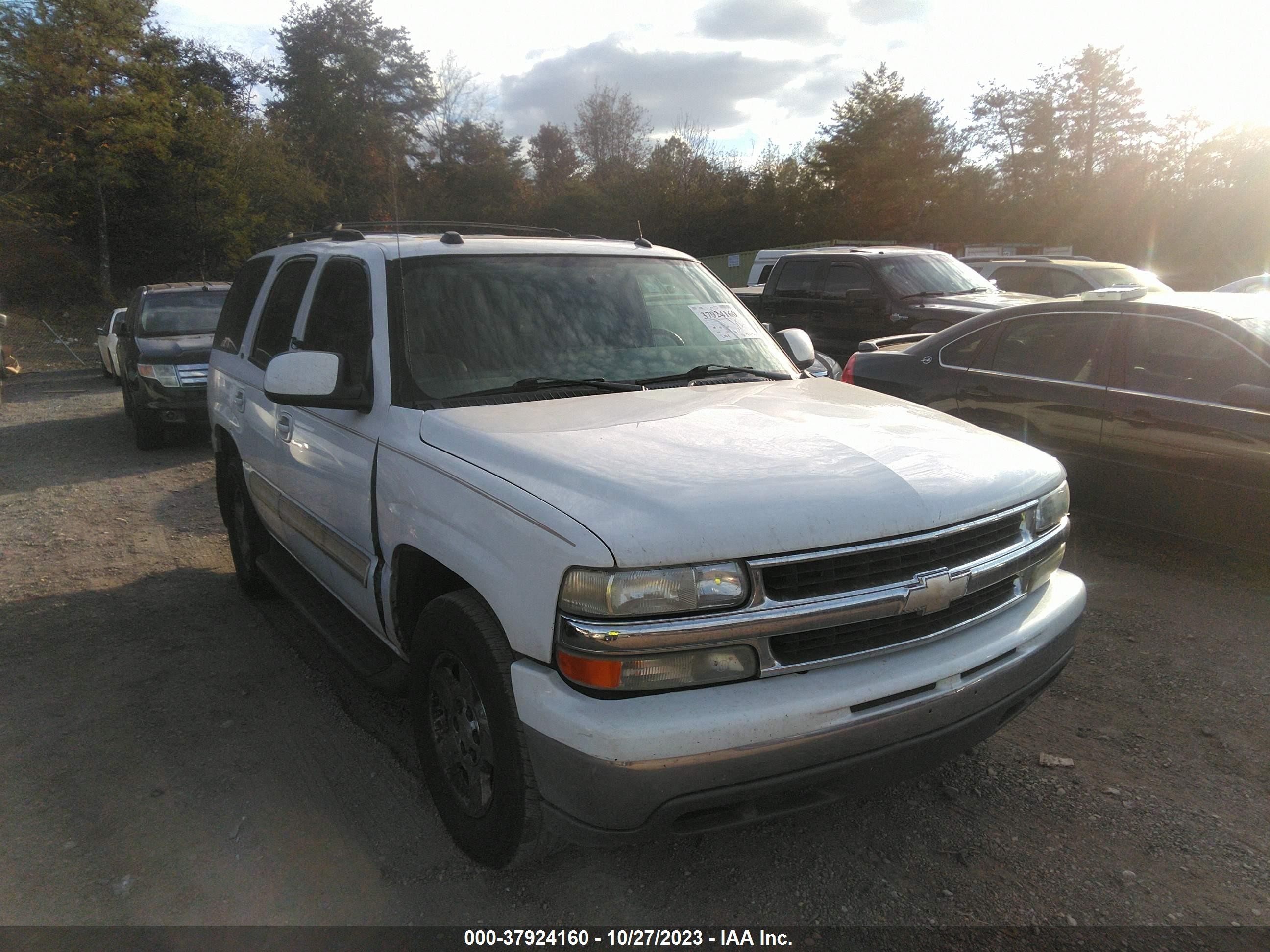 CHEVROLET TAHOE 2004 1gnec13z24j330985