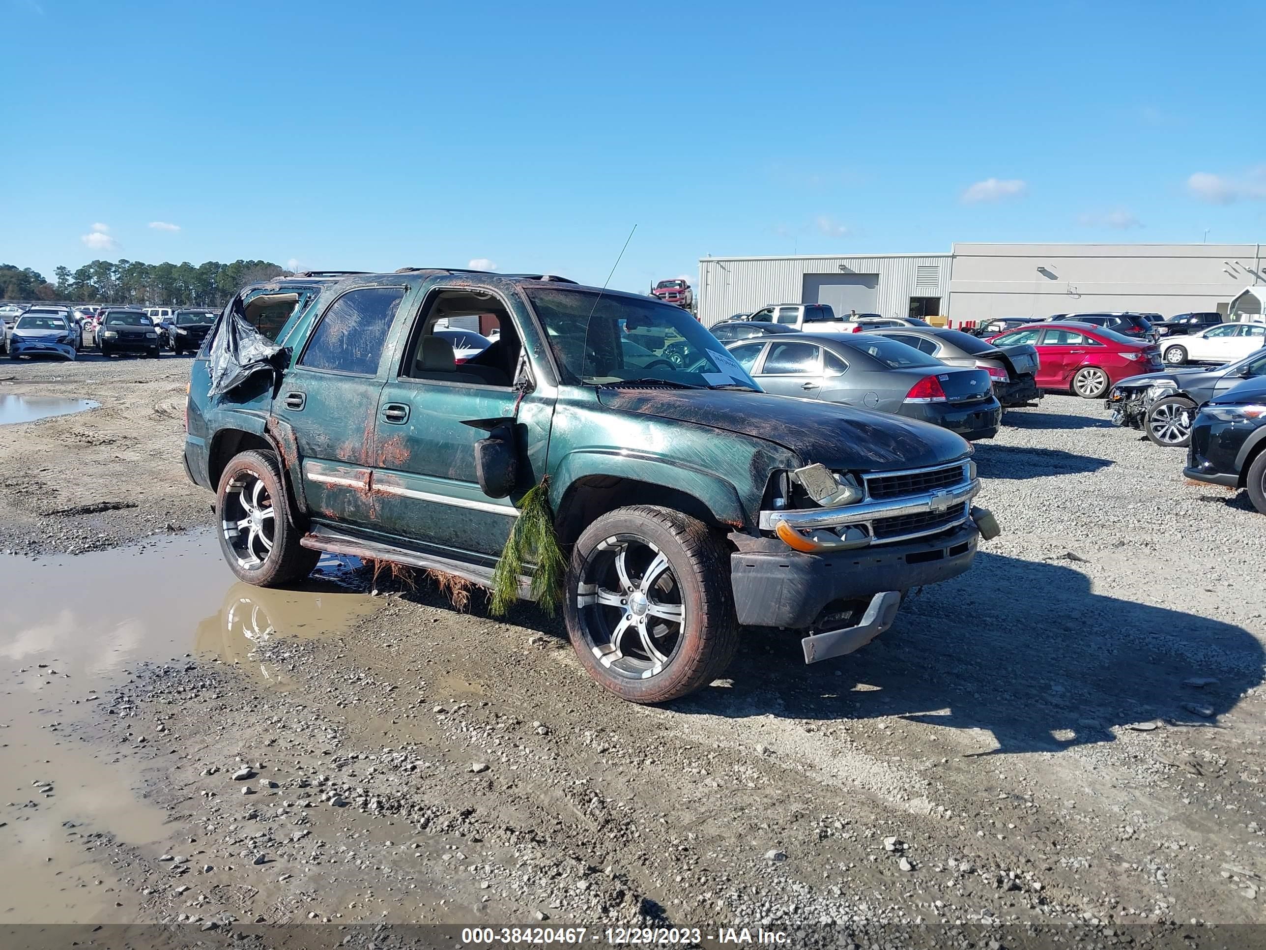 CHEVROLET TAHOE 2004 1gnec13z34r302789