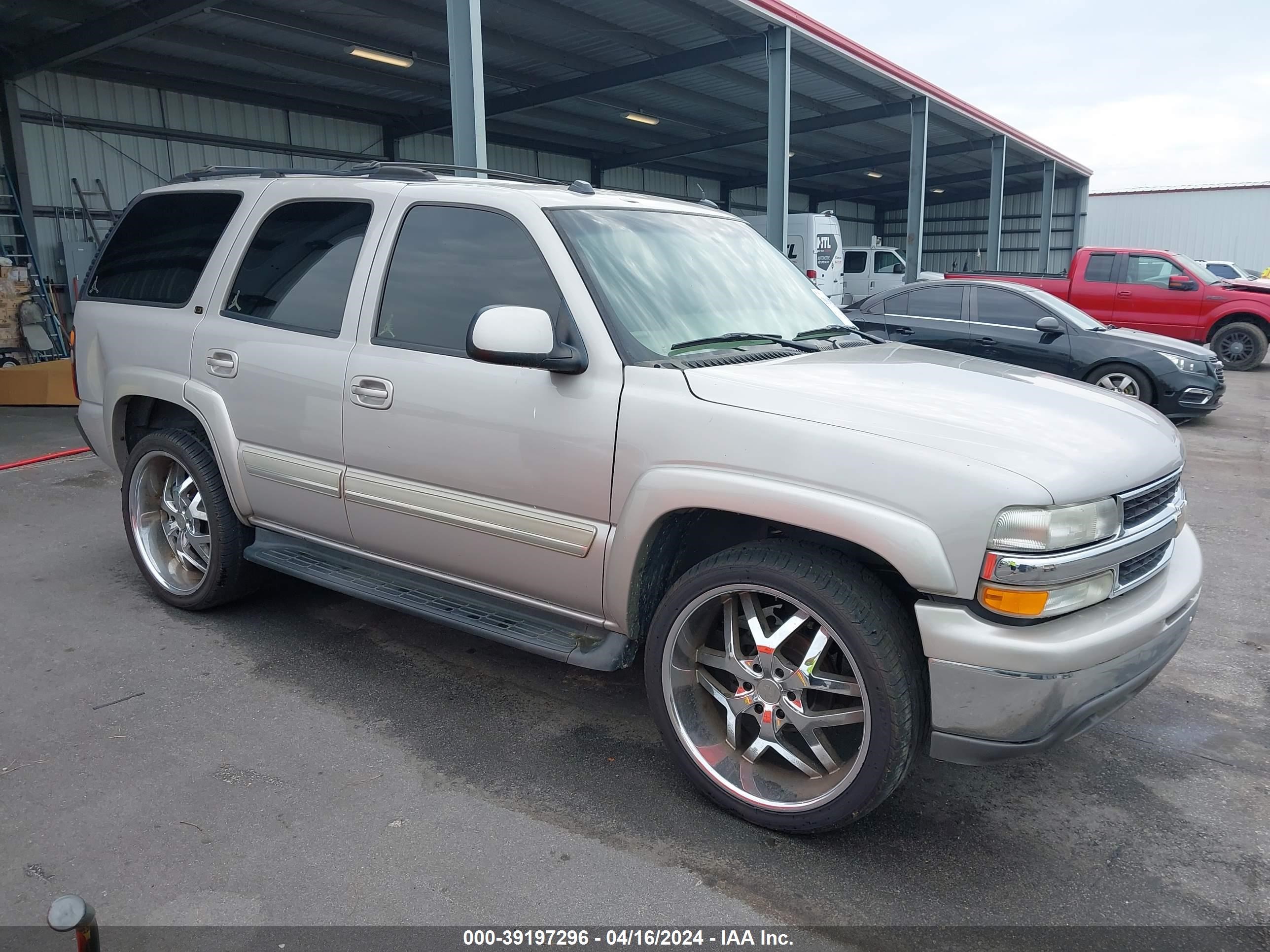 CHEVROLET TAHOE 2005 1gnec13z45j216472