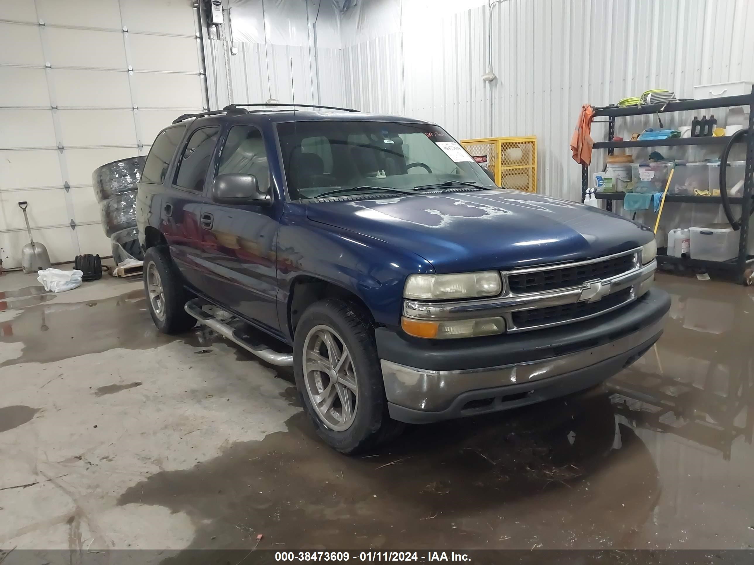 CHEVROLET TAHOE 2002 1gnec13z62r240396