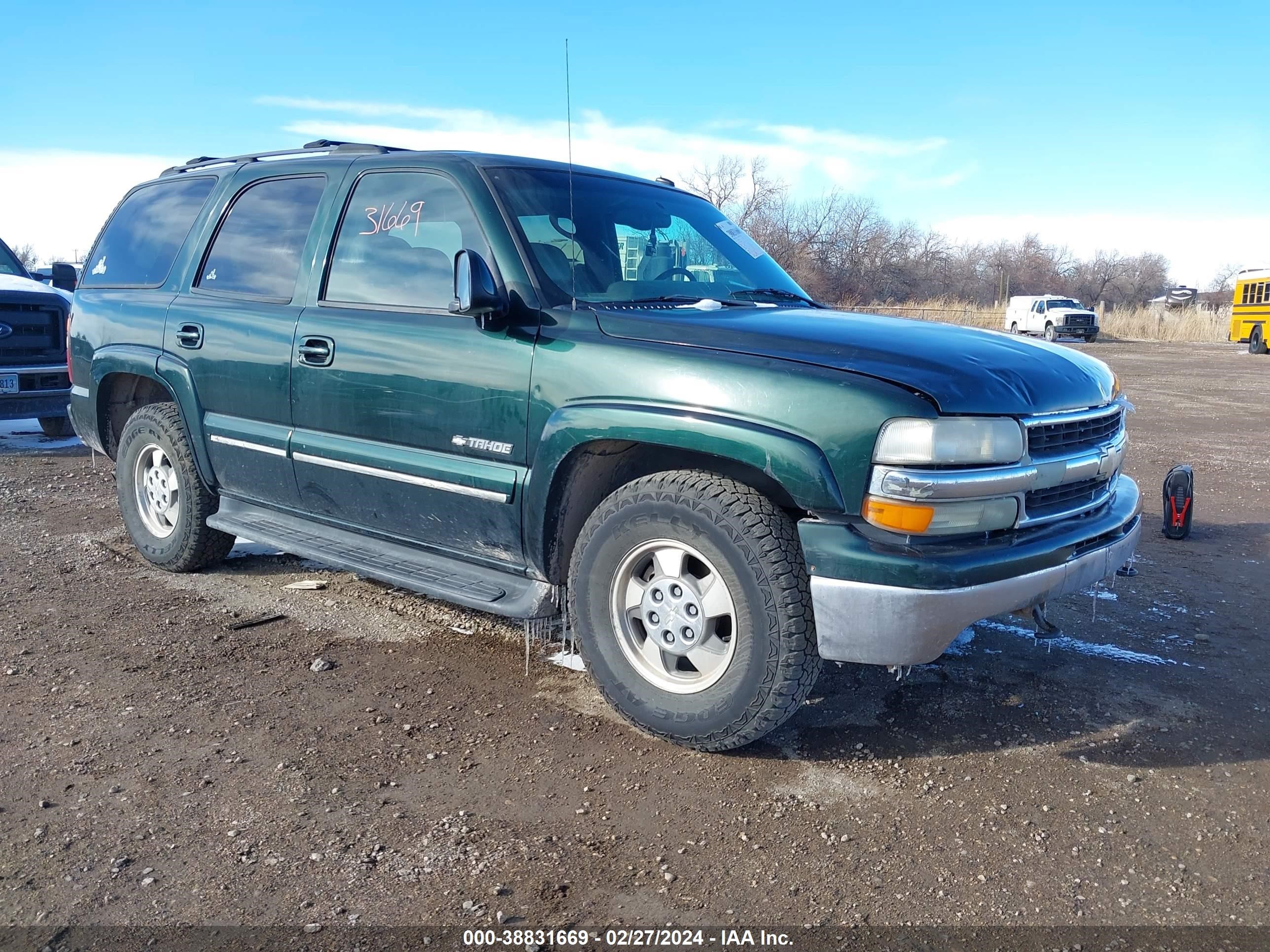 CHEVROLET TAHOE 2002 1gnec13z62r303139