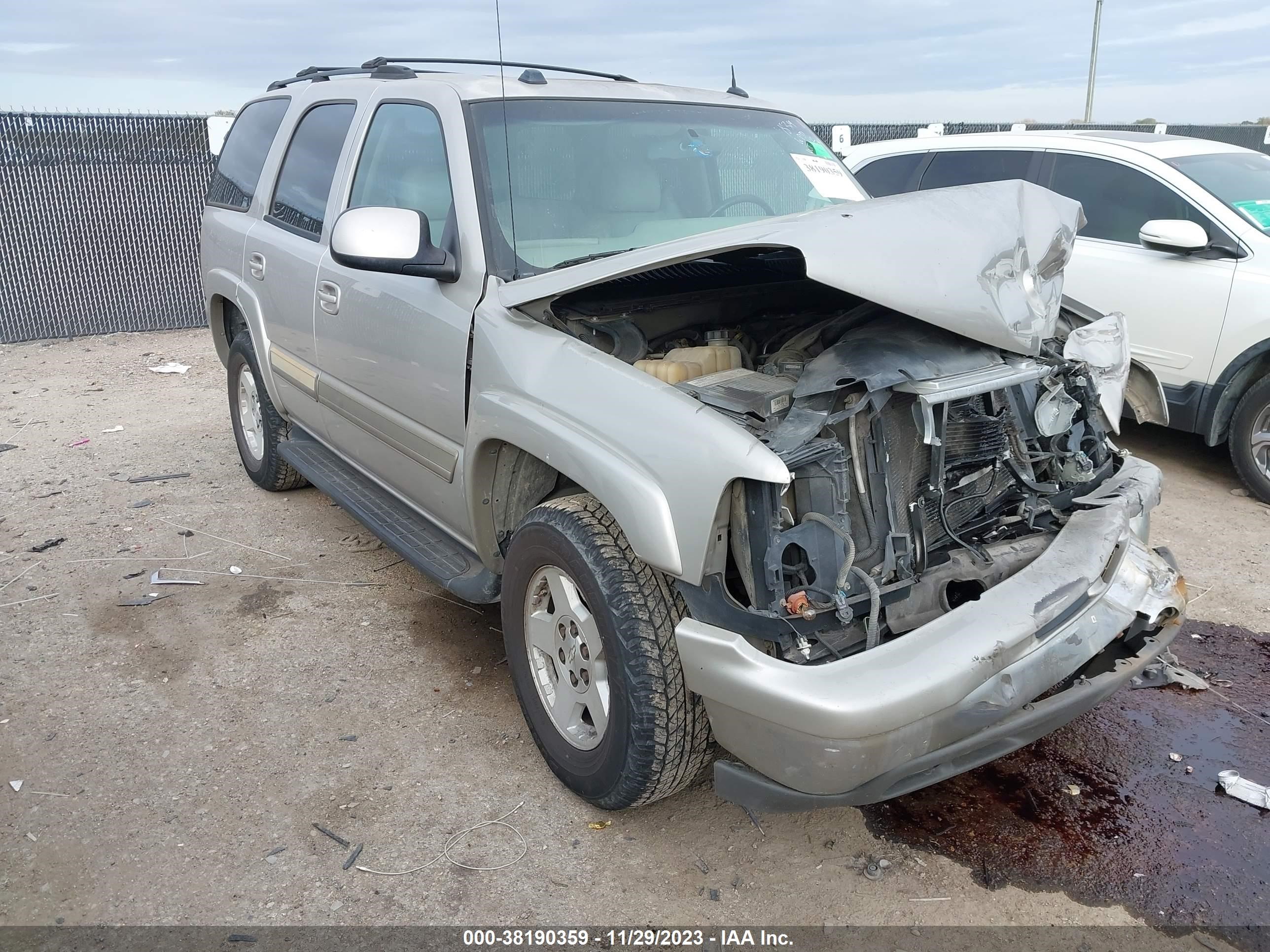 CHEVROLET TAHOE 2004 1gnec13z64r123887