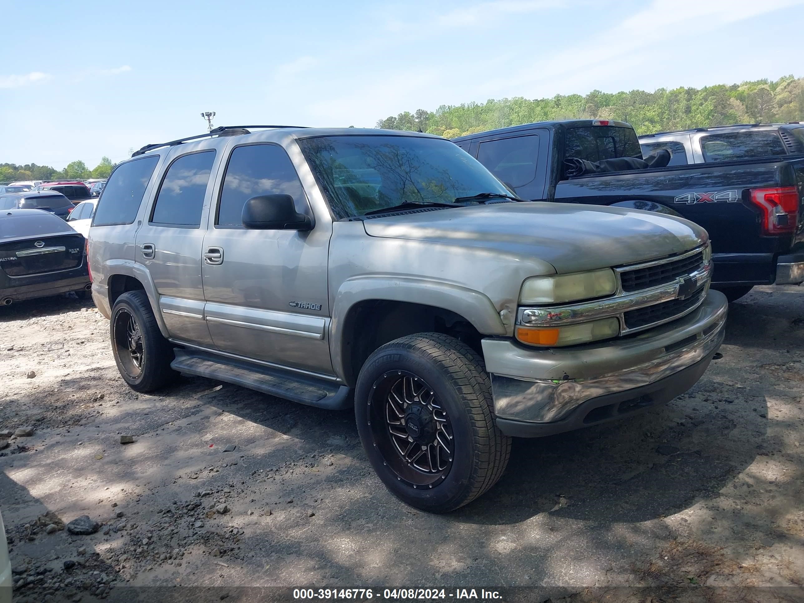 CHEVROLET TAHOE 2002 1gnec13z72r199941