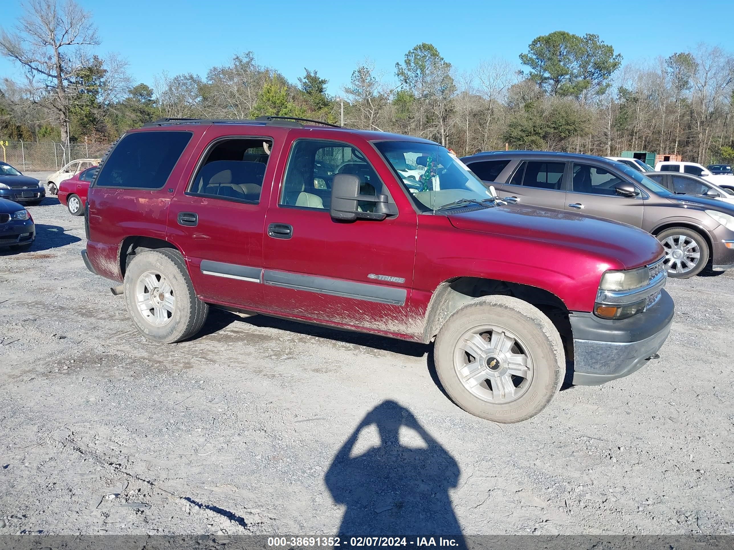 CHEVROLET TAHOE 2002 1gnec13z72r288036