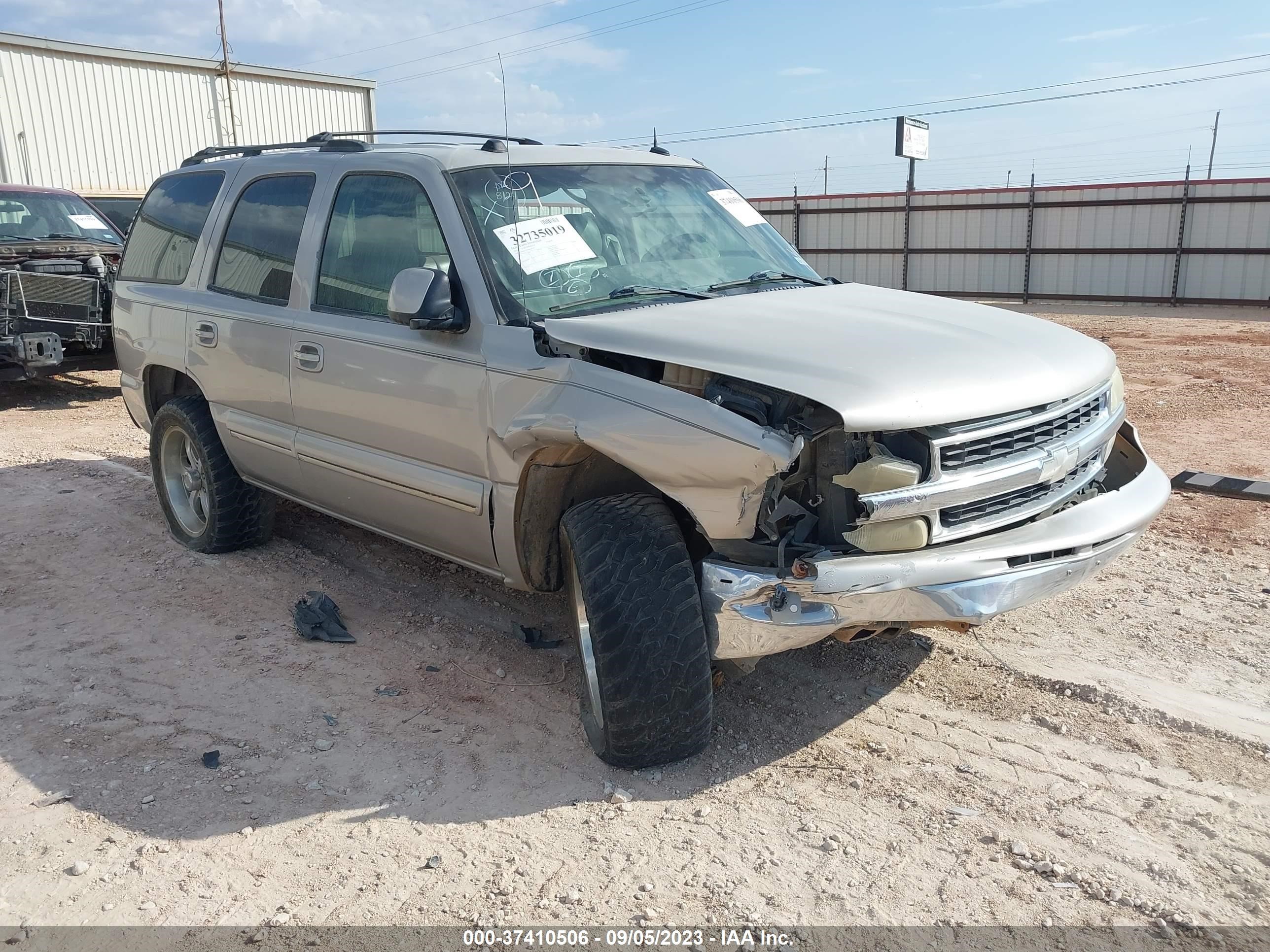 CHEVROLET TAHOE 2004 1gnec13z74r161645