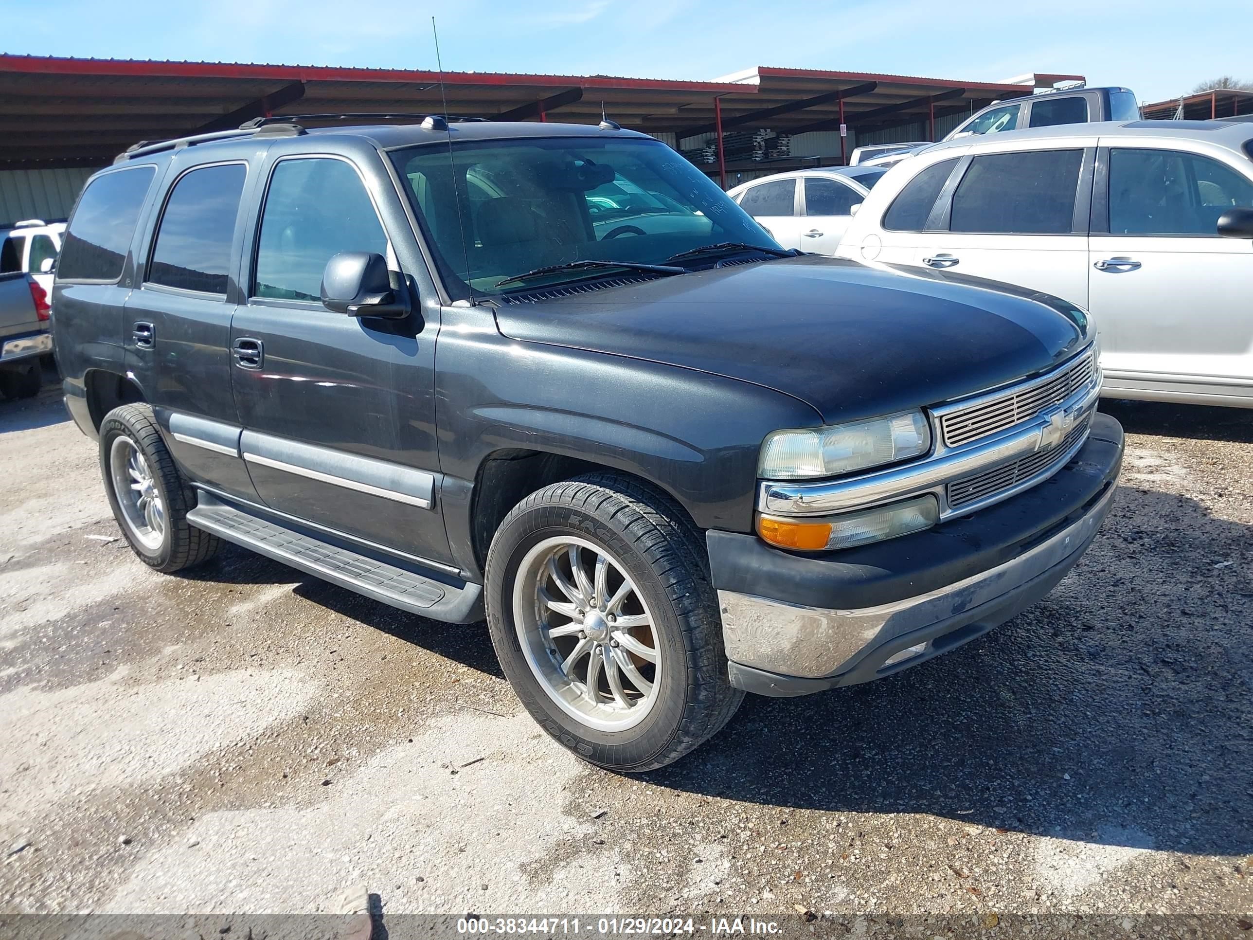 CHEVROLET TAHOE 2004 1gnec13z94r203880