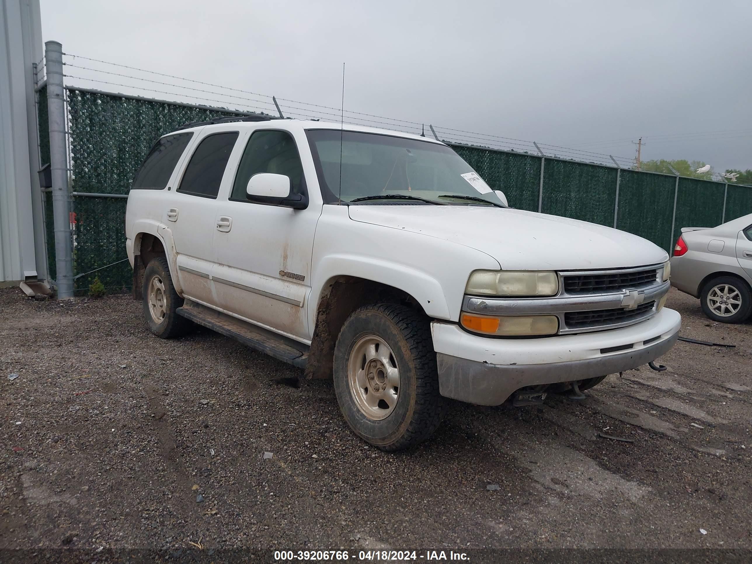 CHEVROLET TAHOE 2002 1gnec13zx2r248355