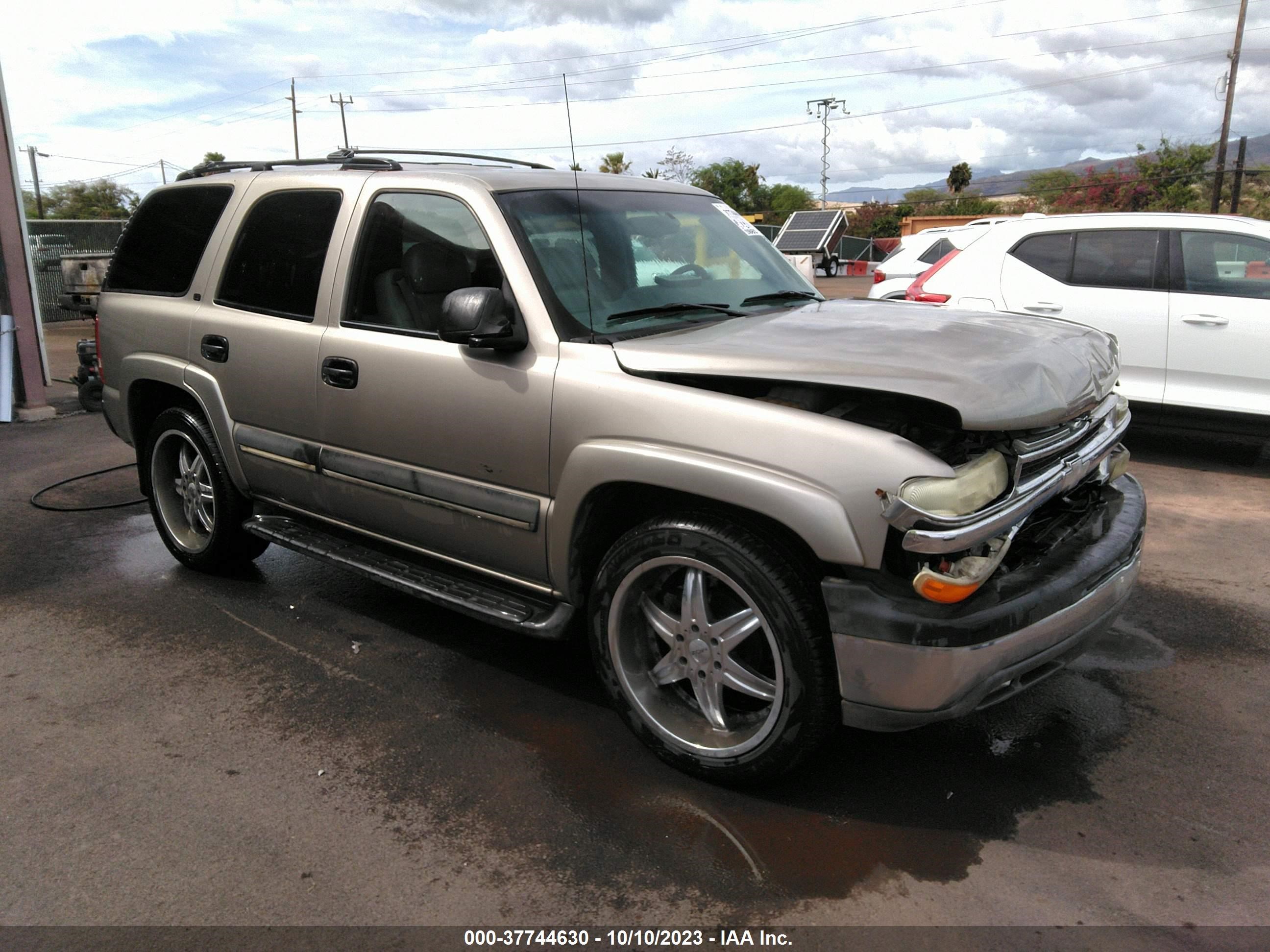 CHEVROLET TAHOE 2002 1gnec13zx2r252972