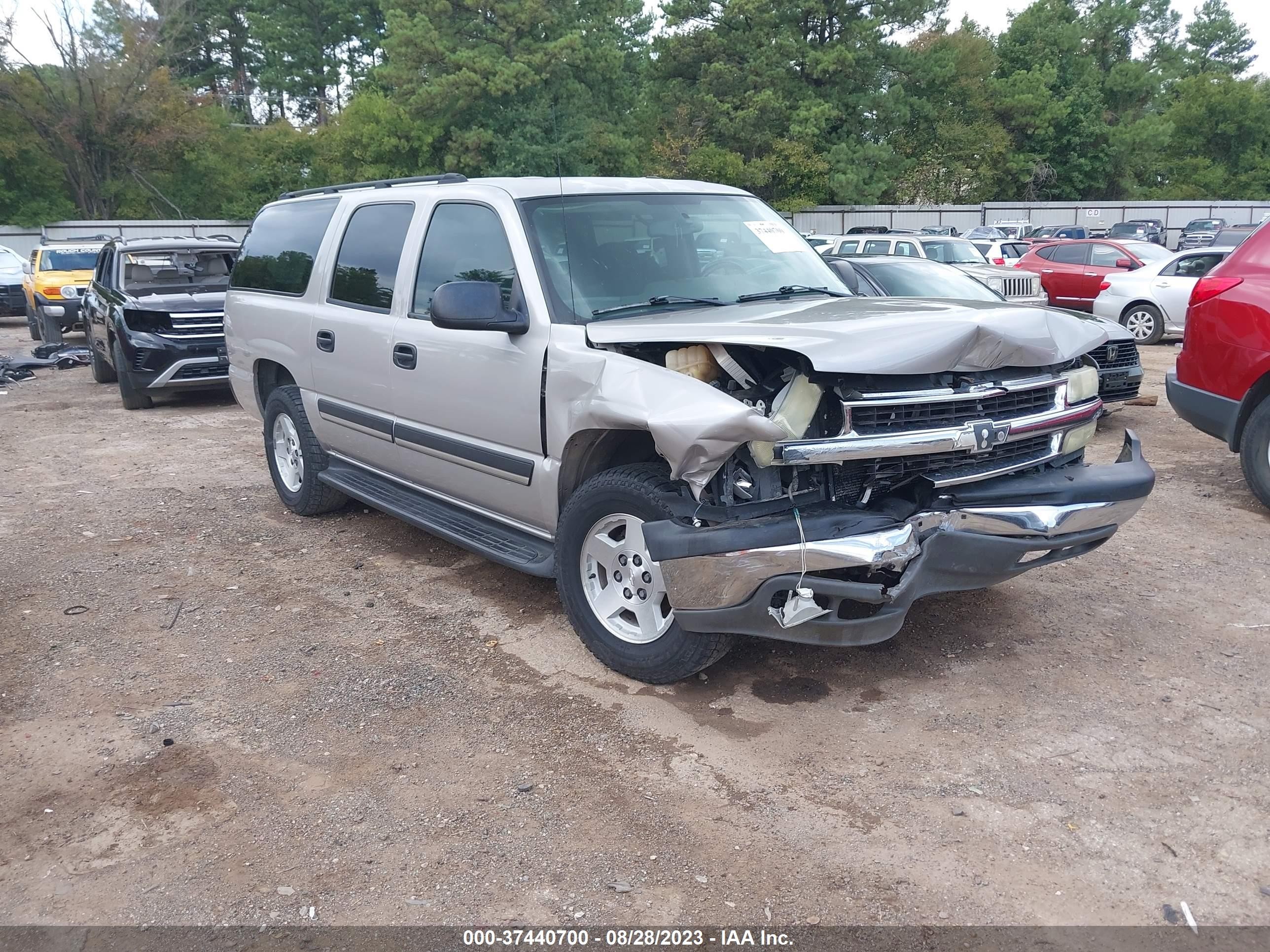 CHEVROLET SUBURBAN 2004 1gnec16z04j249138