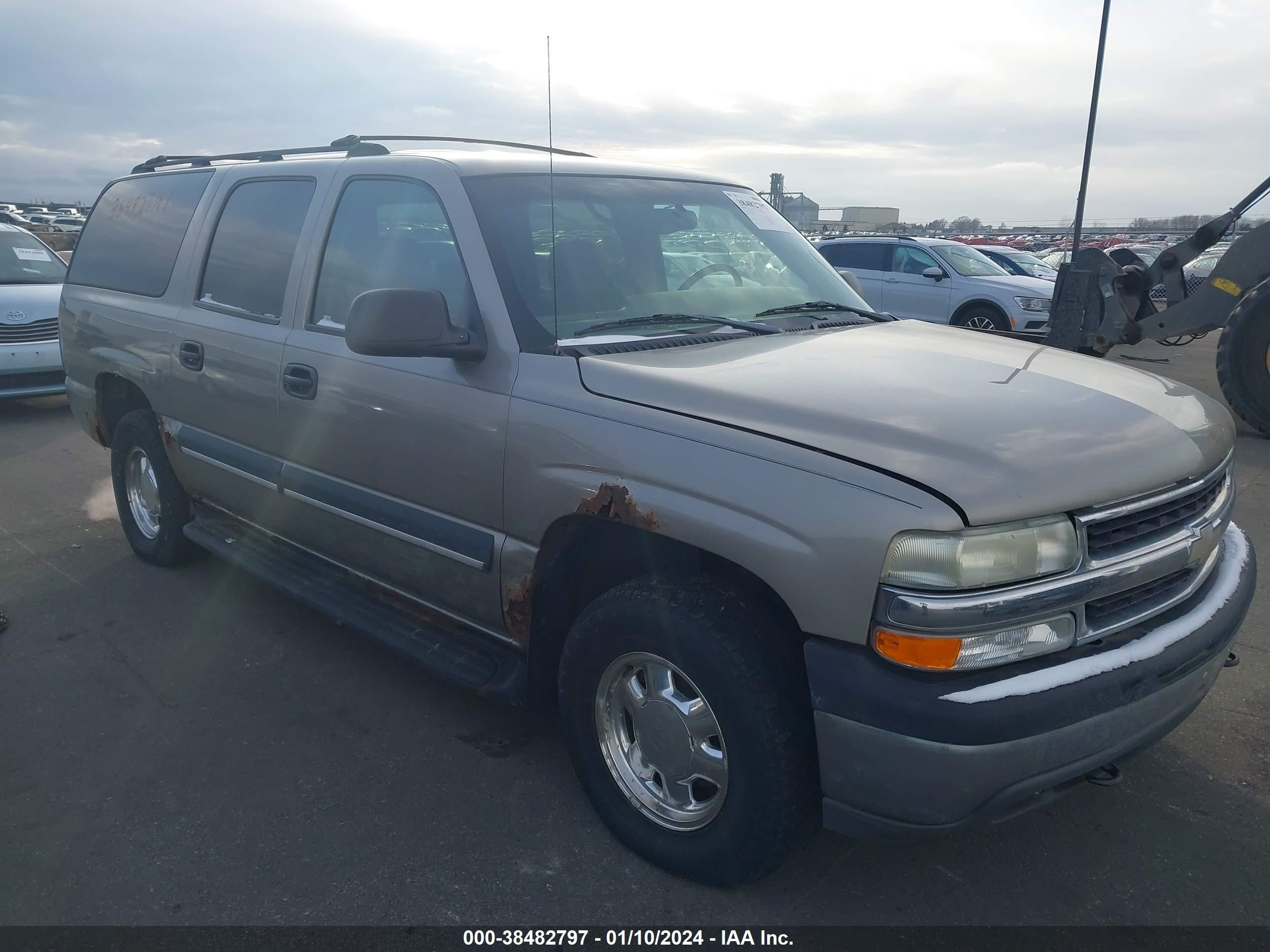 CHEVROLET SUBURBAN 2002 1gnec16z12j317489