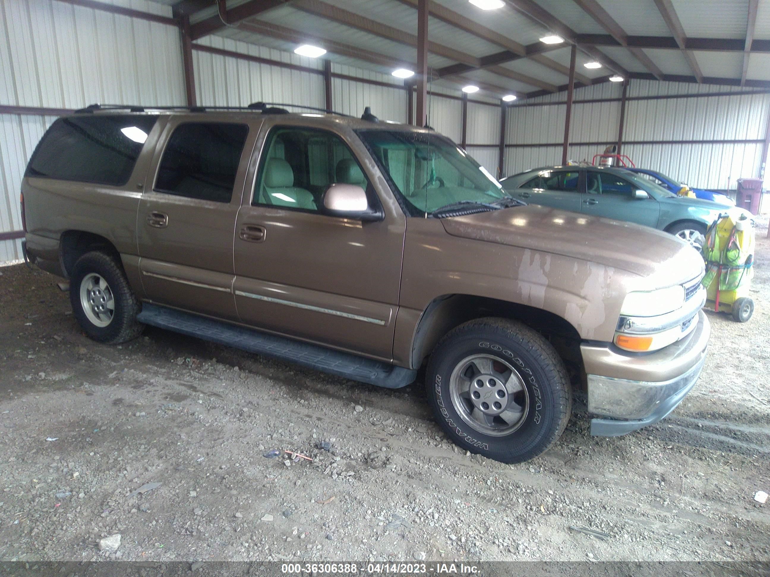 CHEVROLET SUBURBAN 2003 1gnec16z43j120432