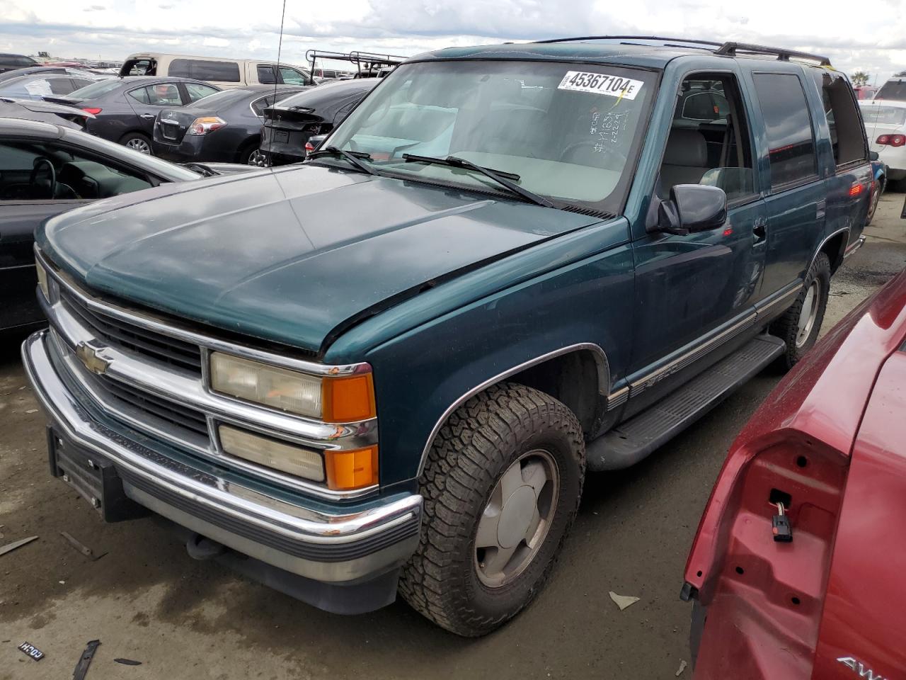 CHEVROLET TAHOE 1995 1gnek13k0sj452330