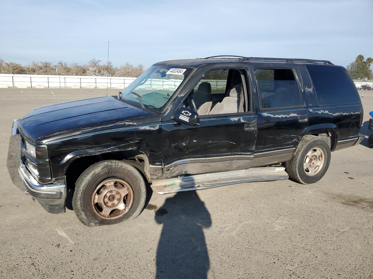 CHEVROLET TAHOE 1995 1gnek13k7sj427490