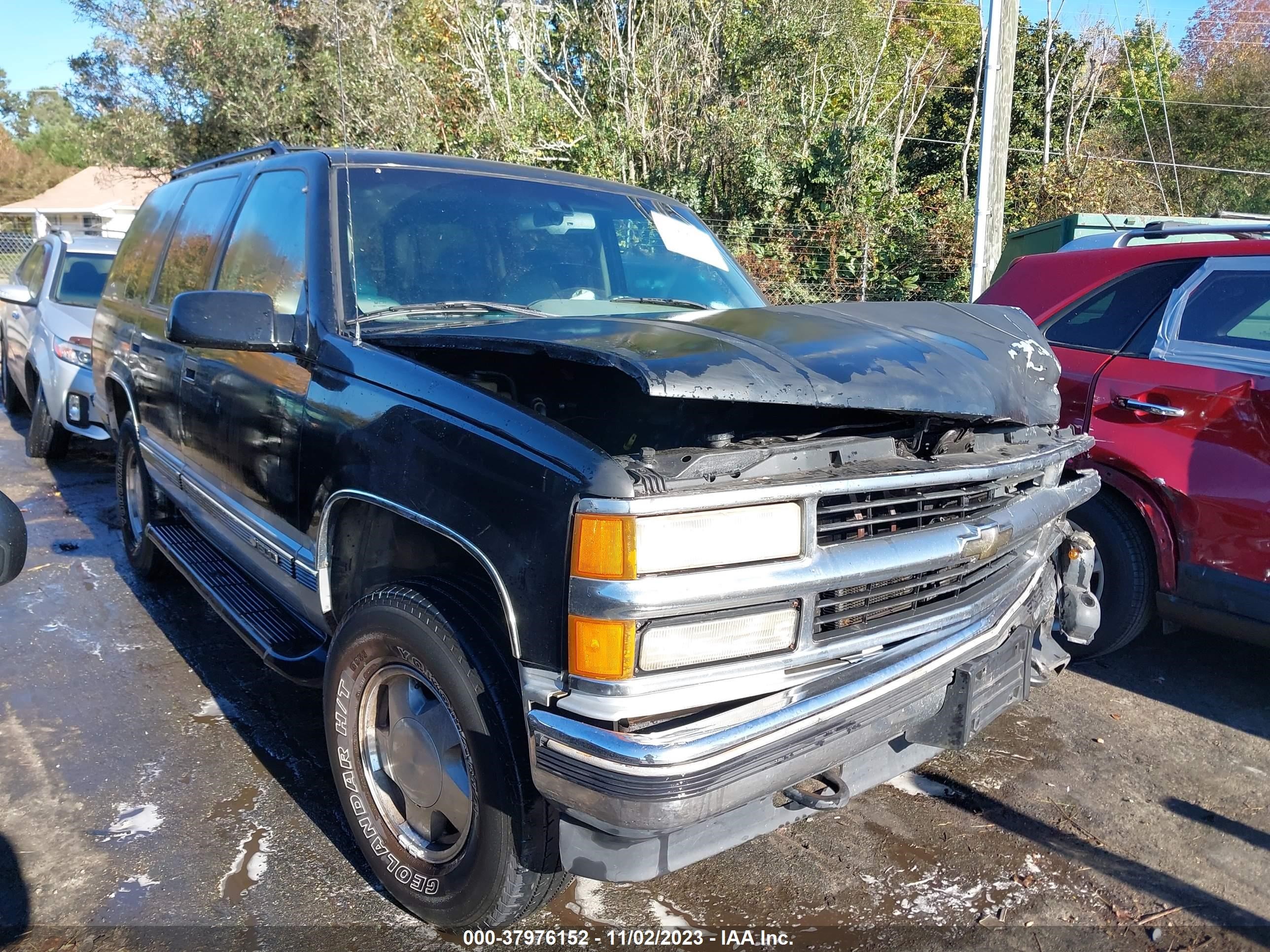 CHEVROLET TAHOE 1995 1gnek13k8sj440670