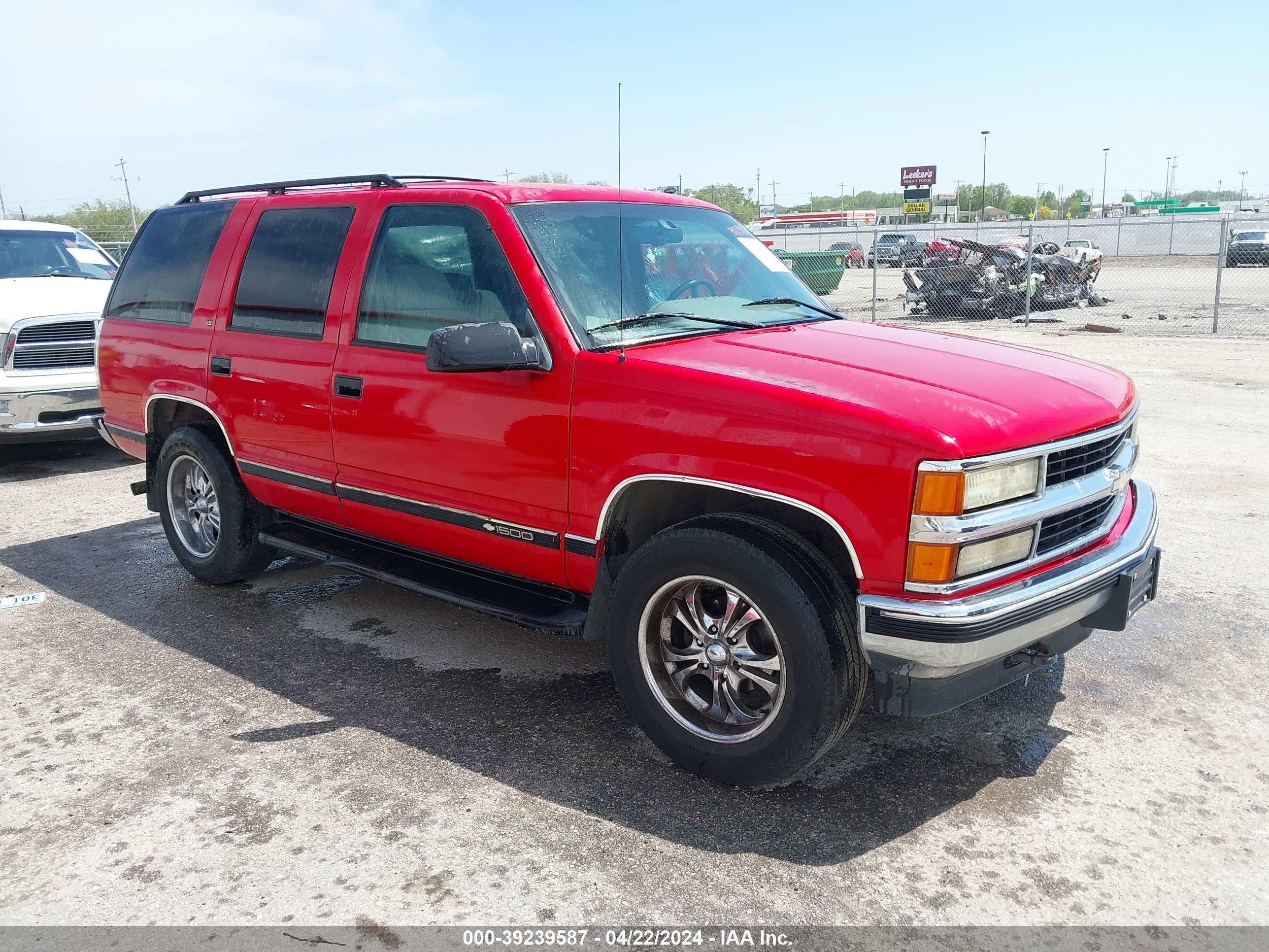 CHEVROLET TAHOE 1995 1gnek13k9sj407905