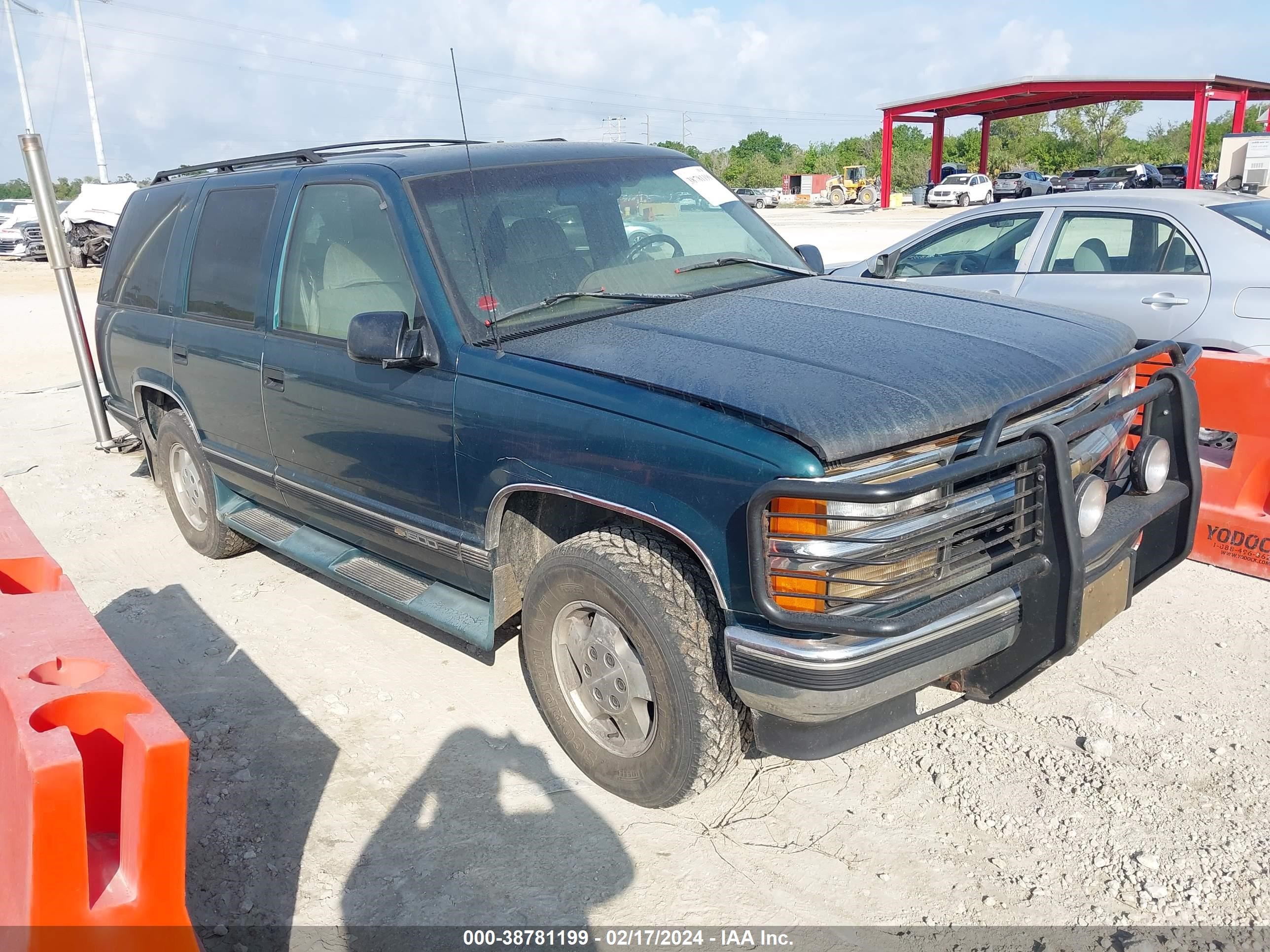 CHEVROLET TAHOE 1995 1gnek13kxsj438841