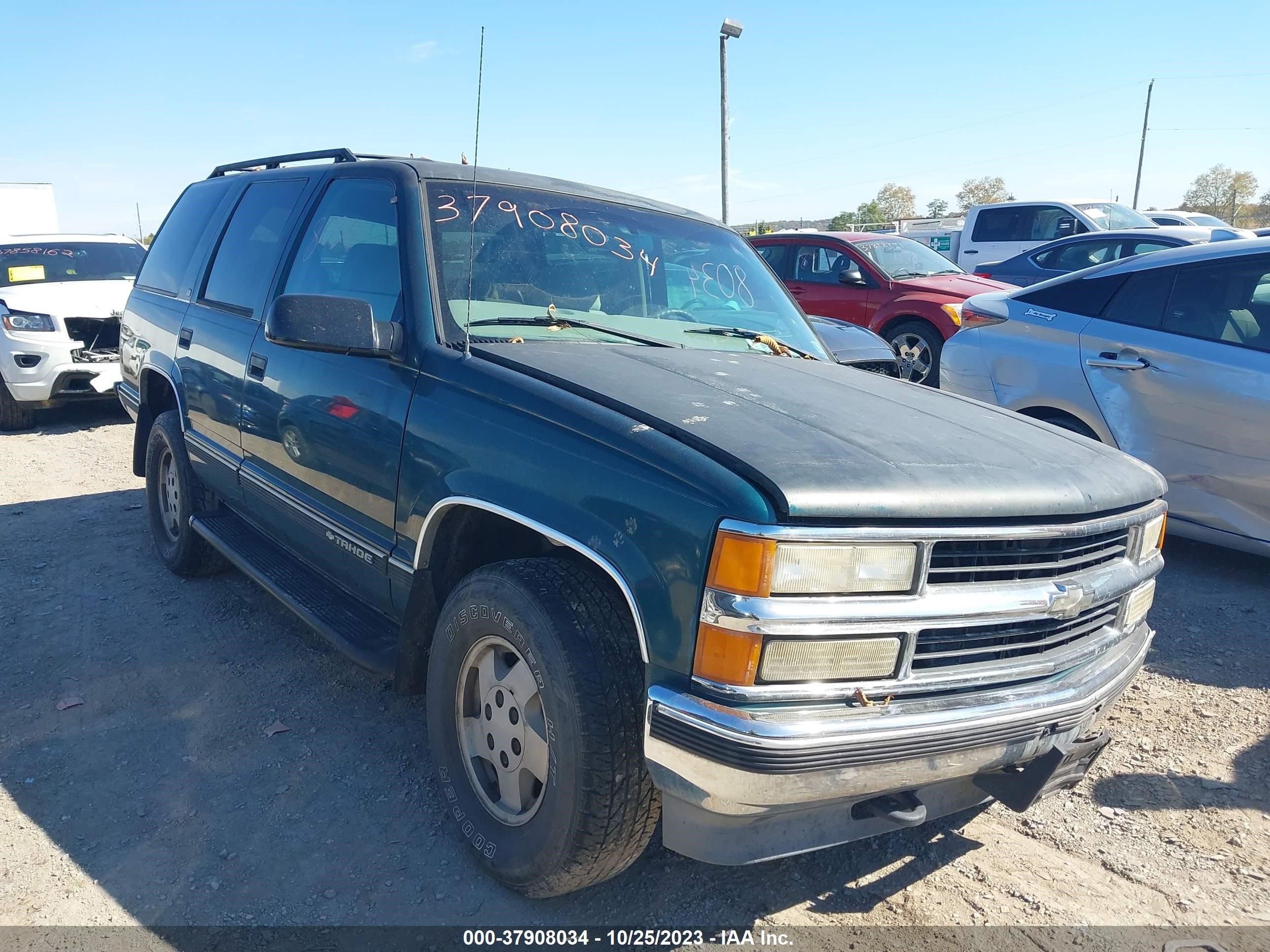 CHEVROLET TAHOE 1999 1gnek13r1xj325798