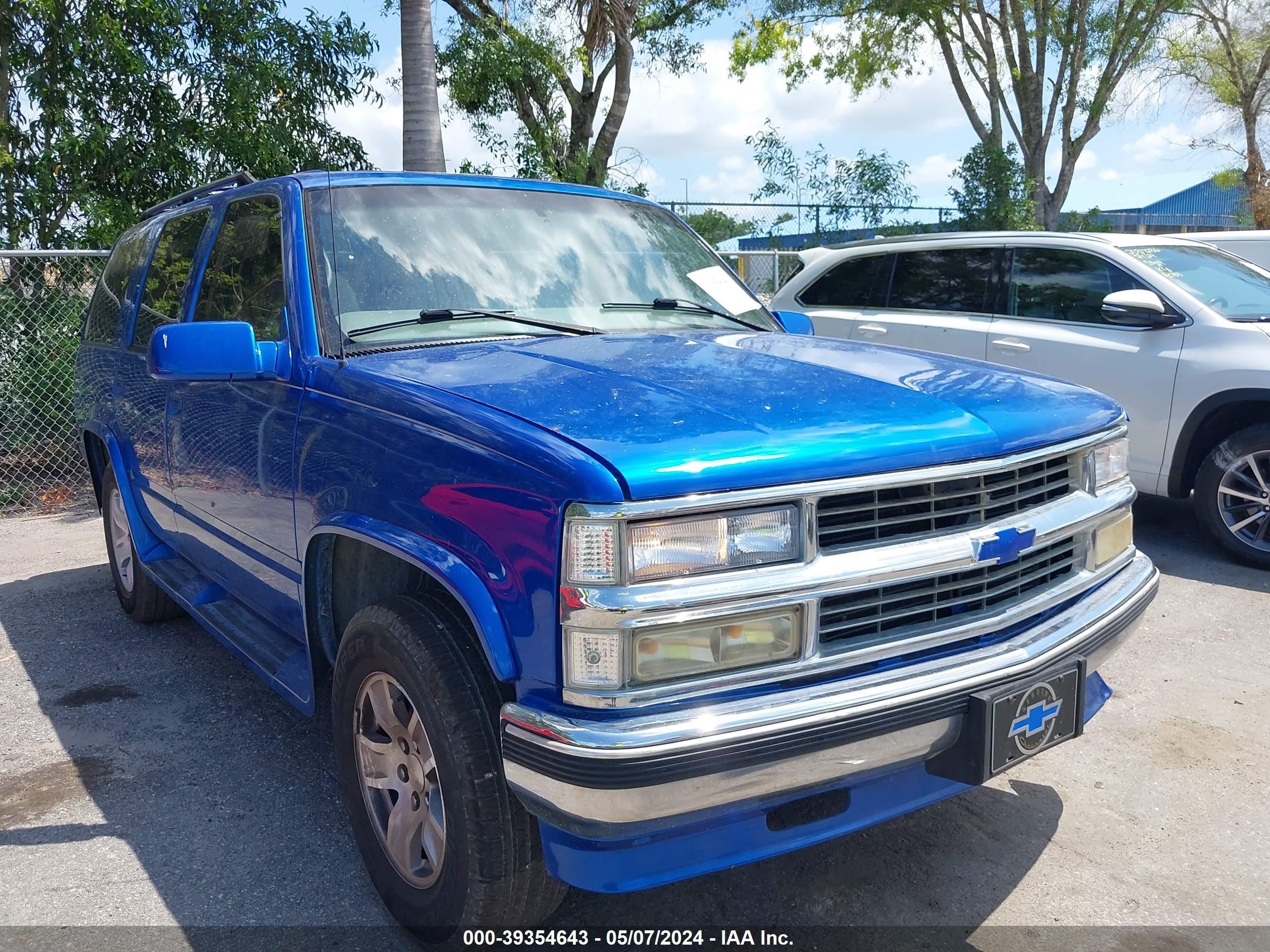 CHEVROLET TAHOE 1997 1gnek13r3vj313097