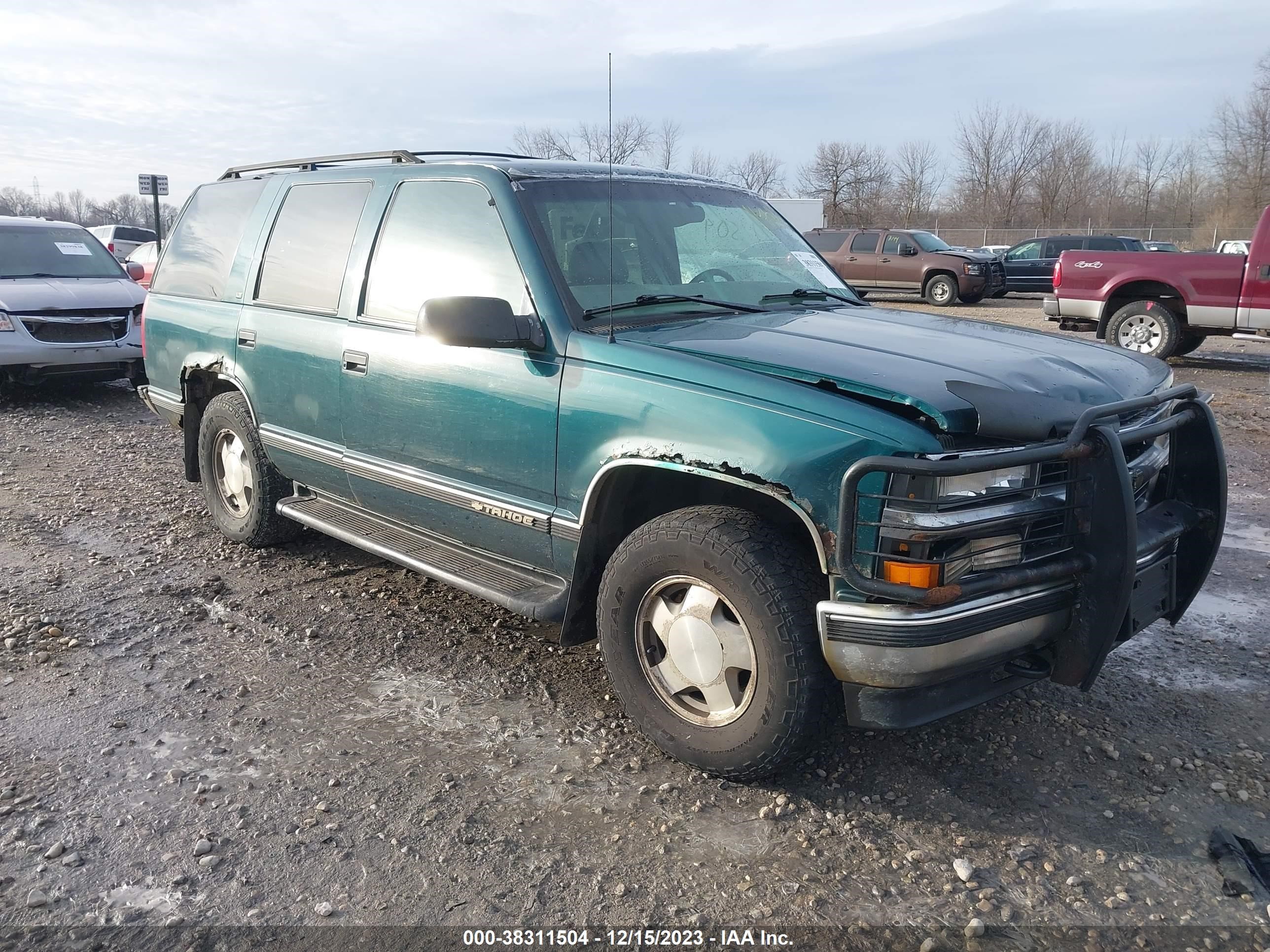 CHEVROLET TAHOE 1998 1gnek13r5wj313698