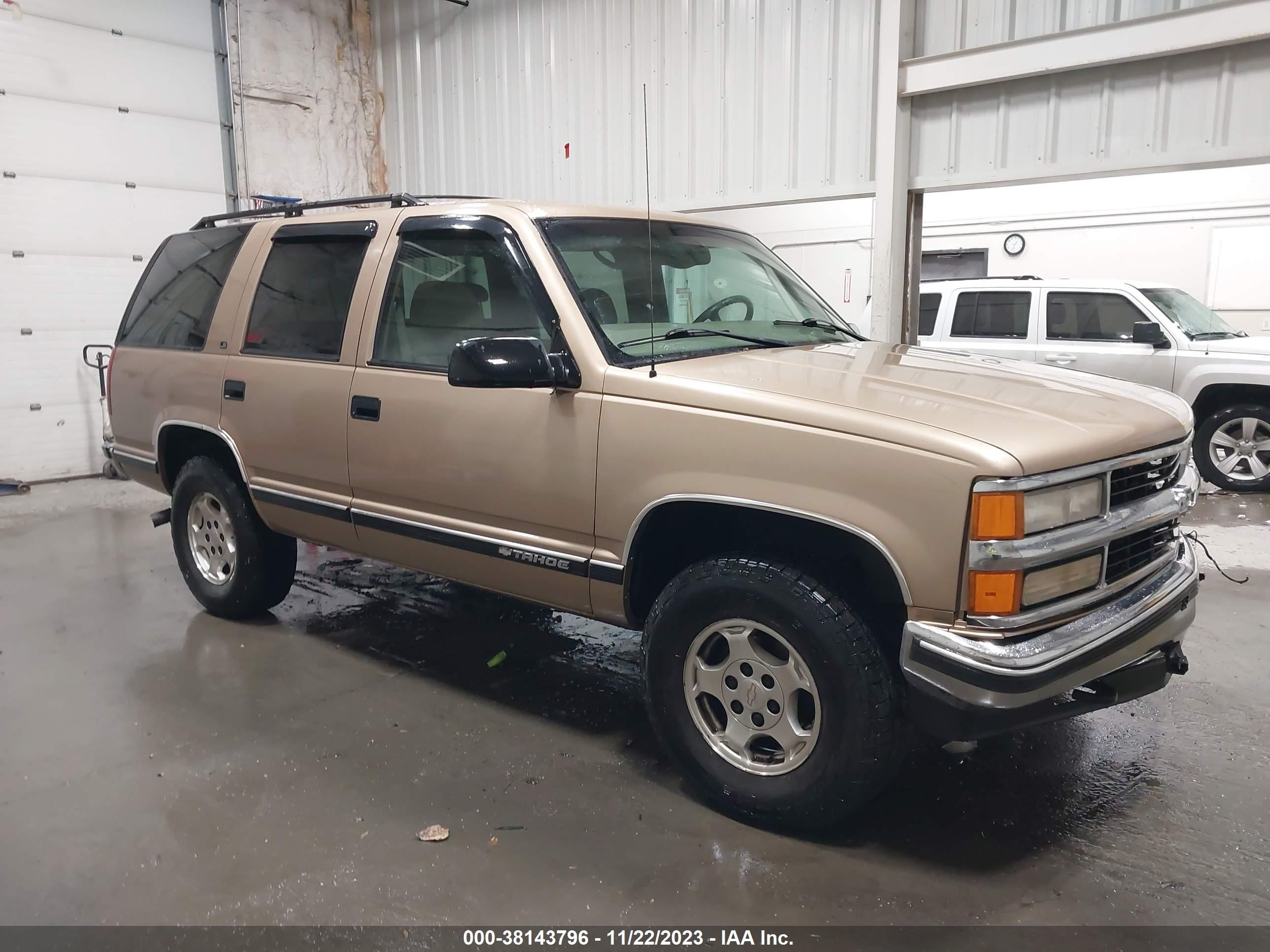 CHEVROLET TAHOE 1999 1gnek13r5xj545512