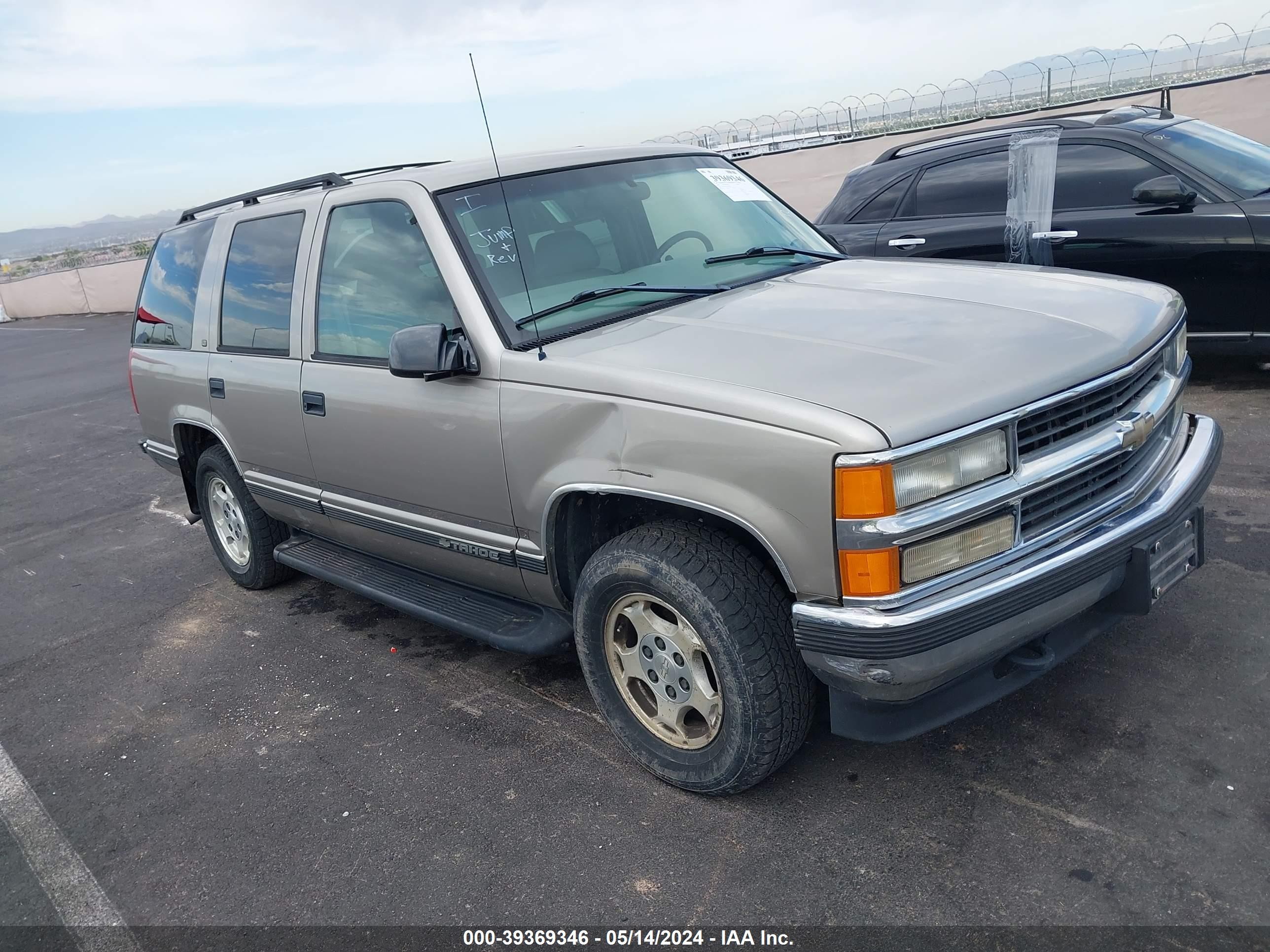 CHEVROLET TAHOE 1998 1gnek13r7wj378469