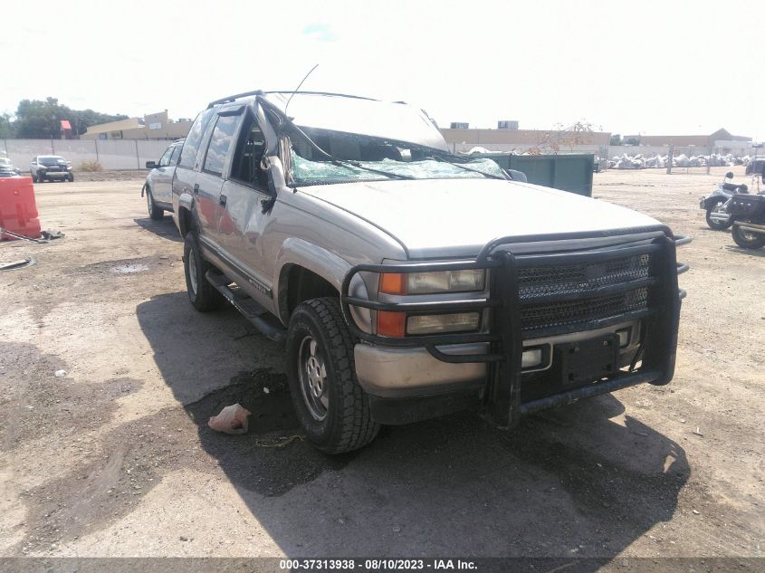 CHEVROLET TAHOE 2000 1gnek13r9yr211258