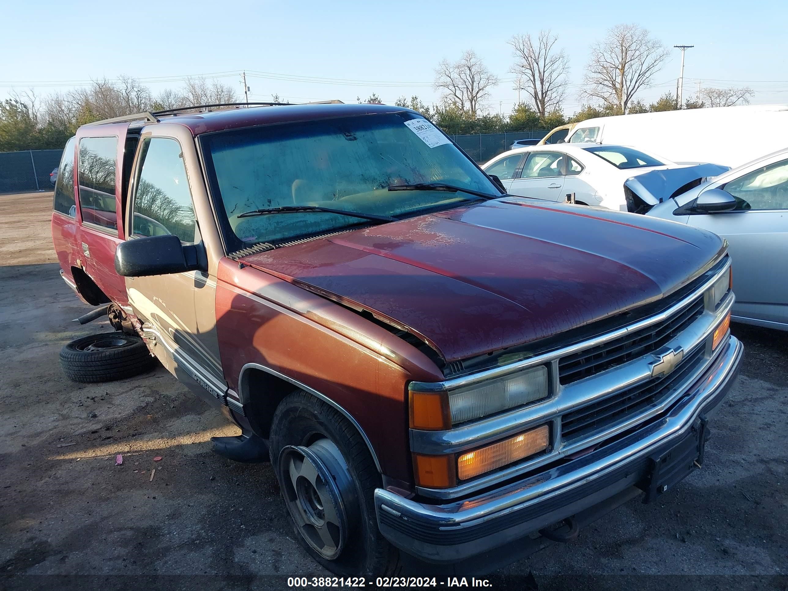 CHEVROLET TAHOE 1998 1gnek13rowj354529