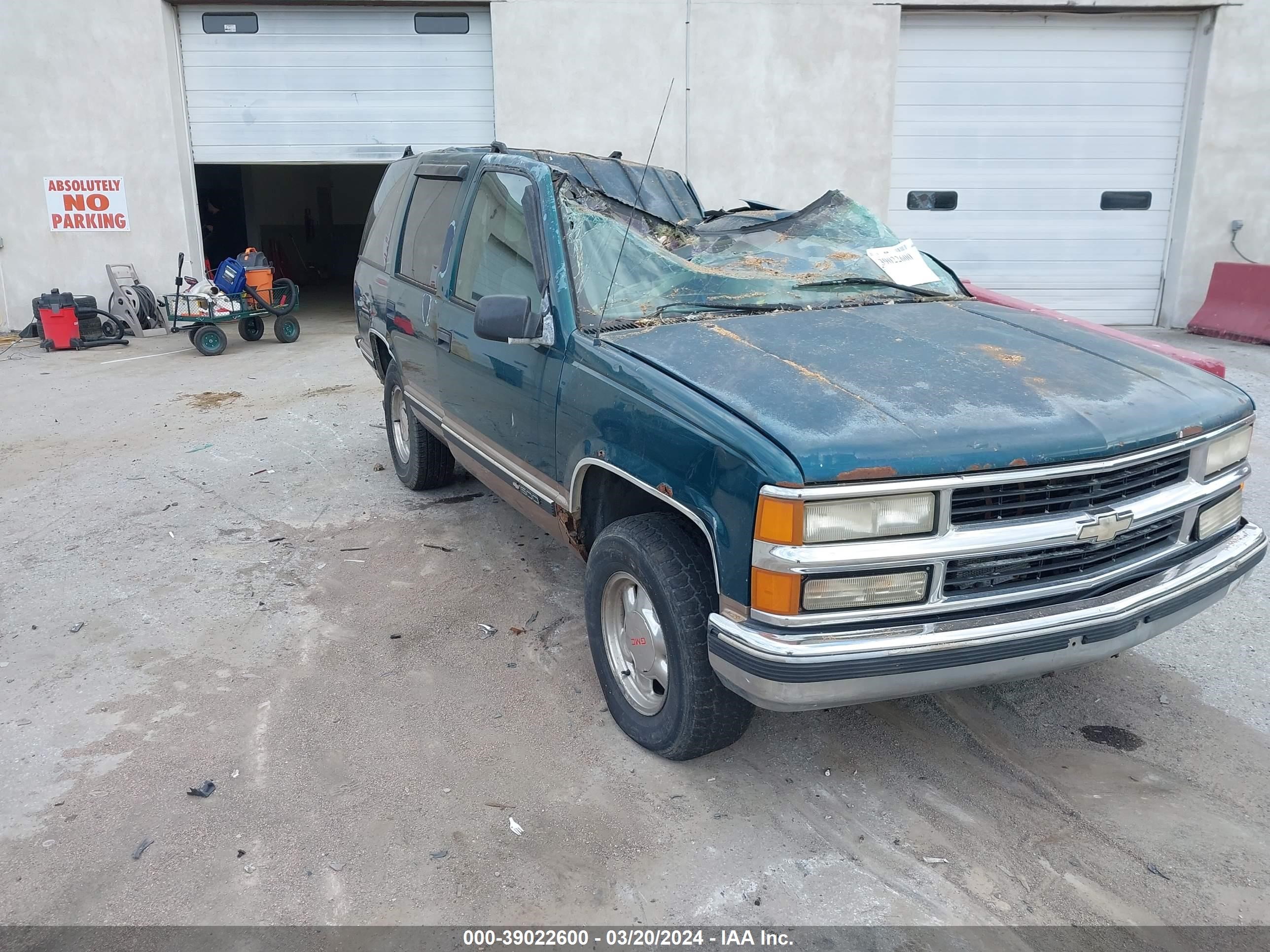 CHEVROLET TAHOE 1996 1gnek13rxtj334753