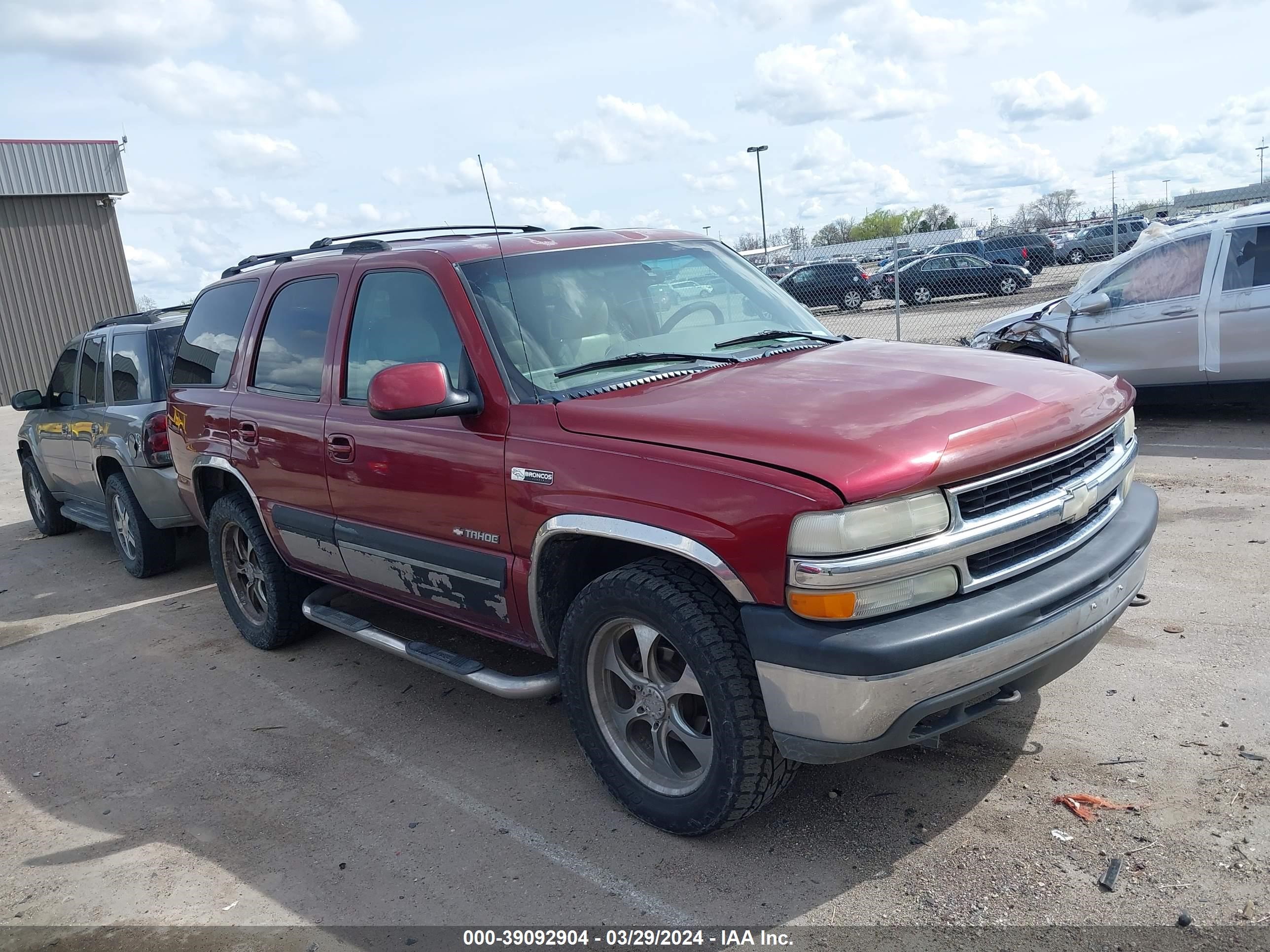 CHEVROLET TAHOE 2001 1gnek13t01r156250