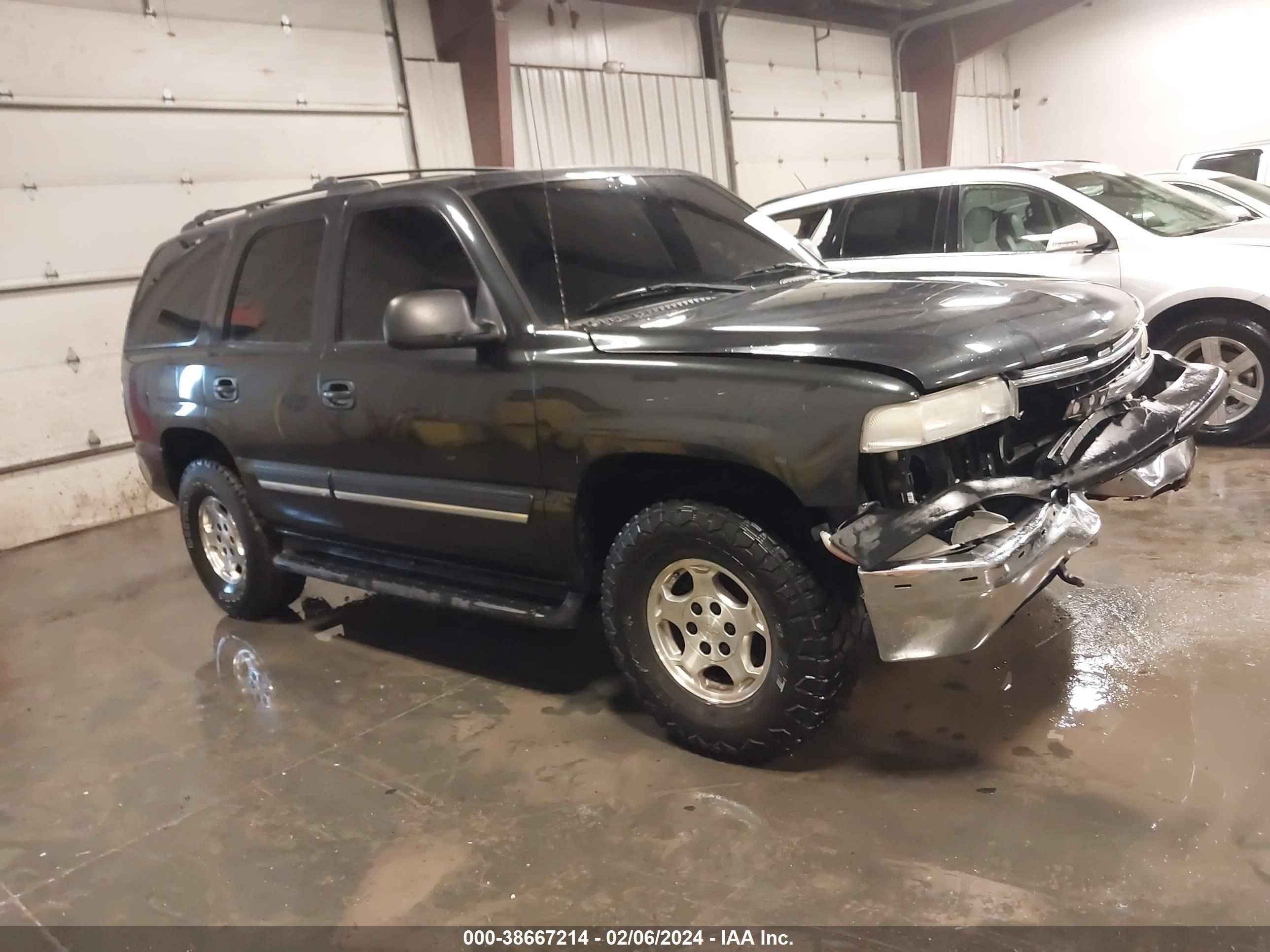 CHEVROLET TAHOE 2005 1gnek13t05j261701