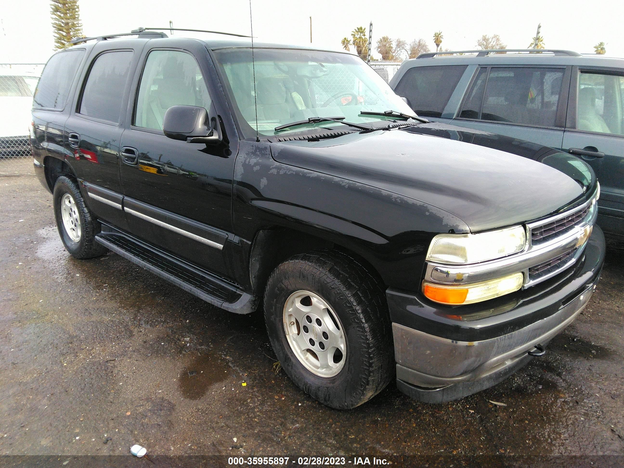 CHEVROLET TAHOE 2005 1gnek13t05r266057