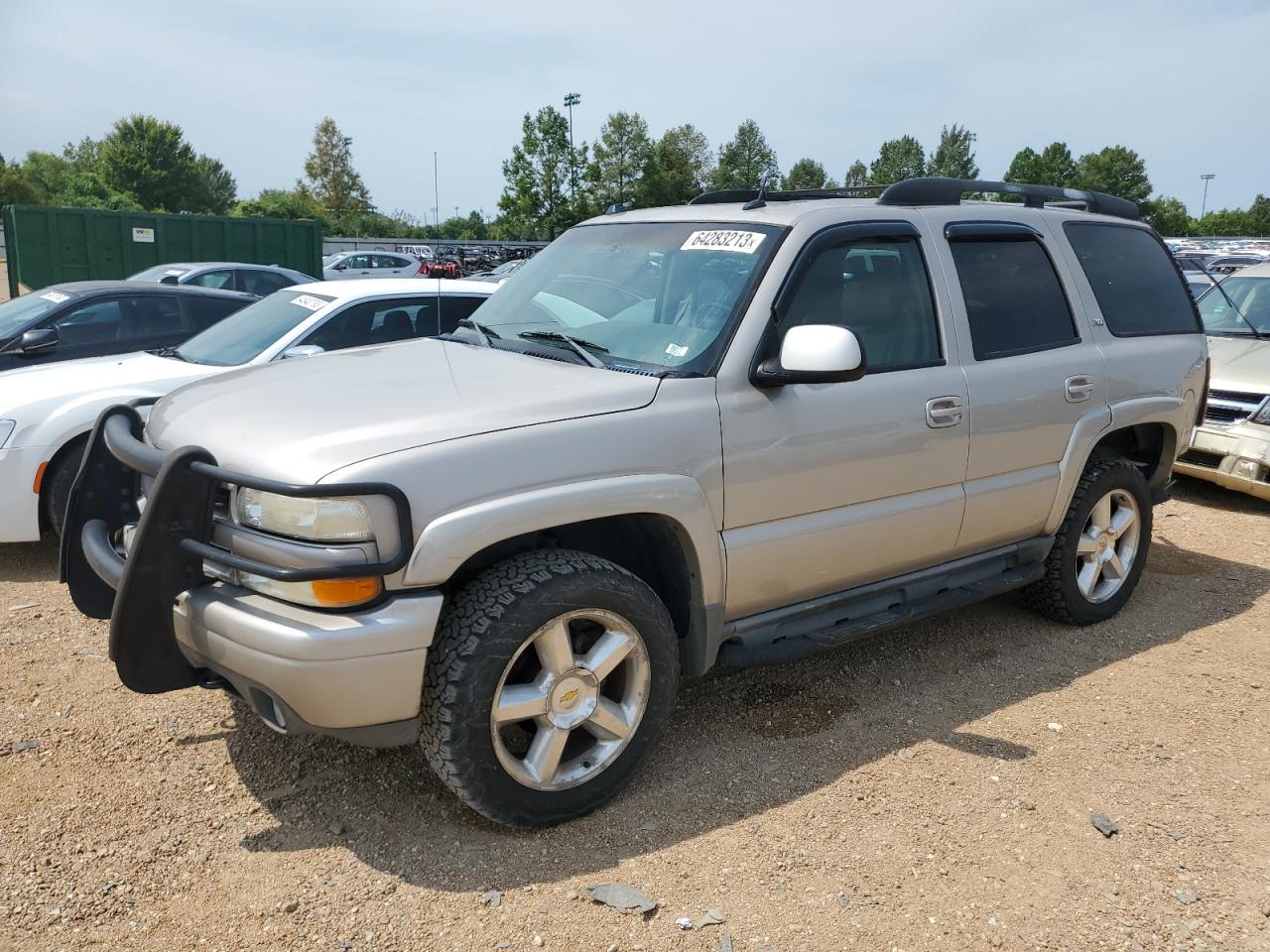 CHEVROLET TAHOE 2005 1gnek13t15r200200