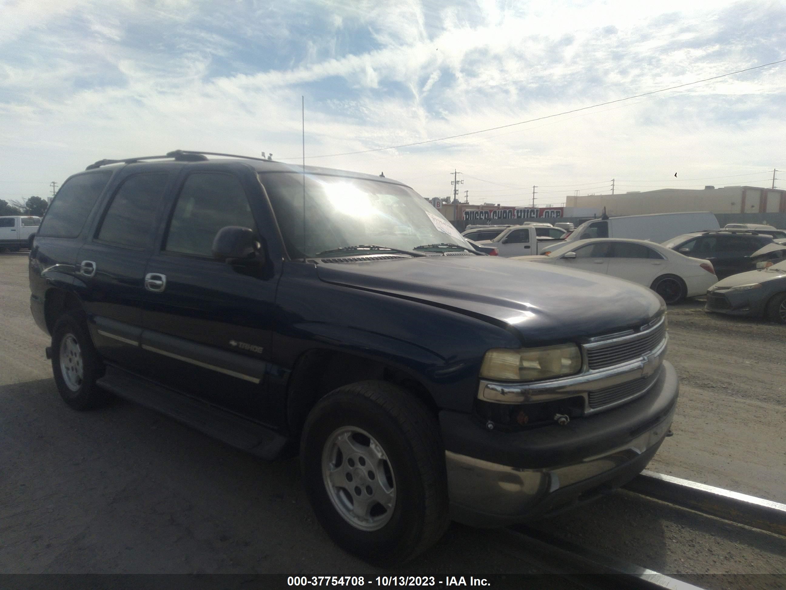 CHEVROLET TAHOE 2002 1gnek13t32r193097