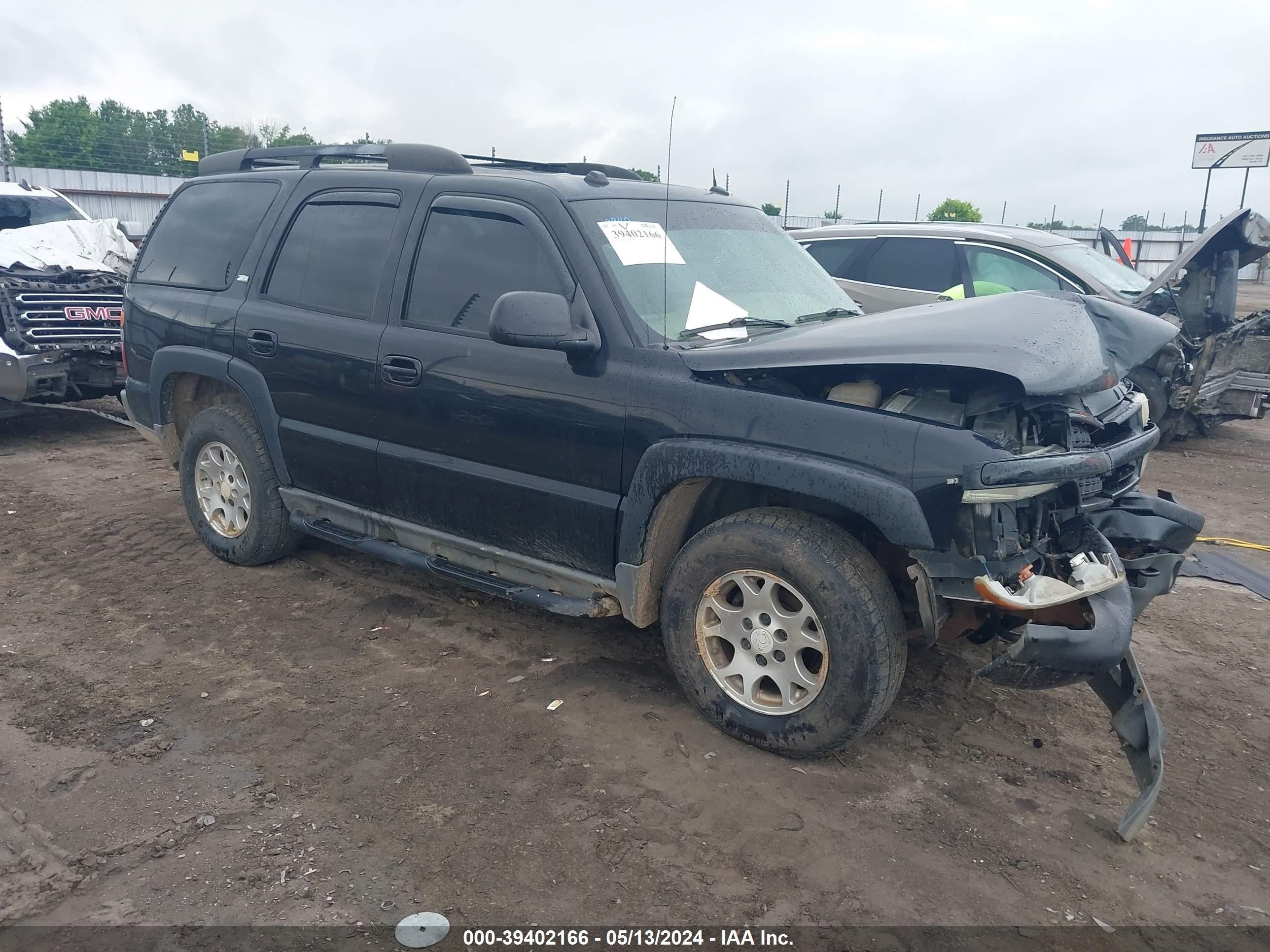 CHEVROLET TAHOE 2005 1gnek13t35r237863