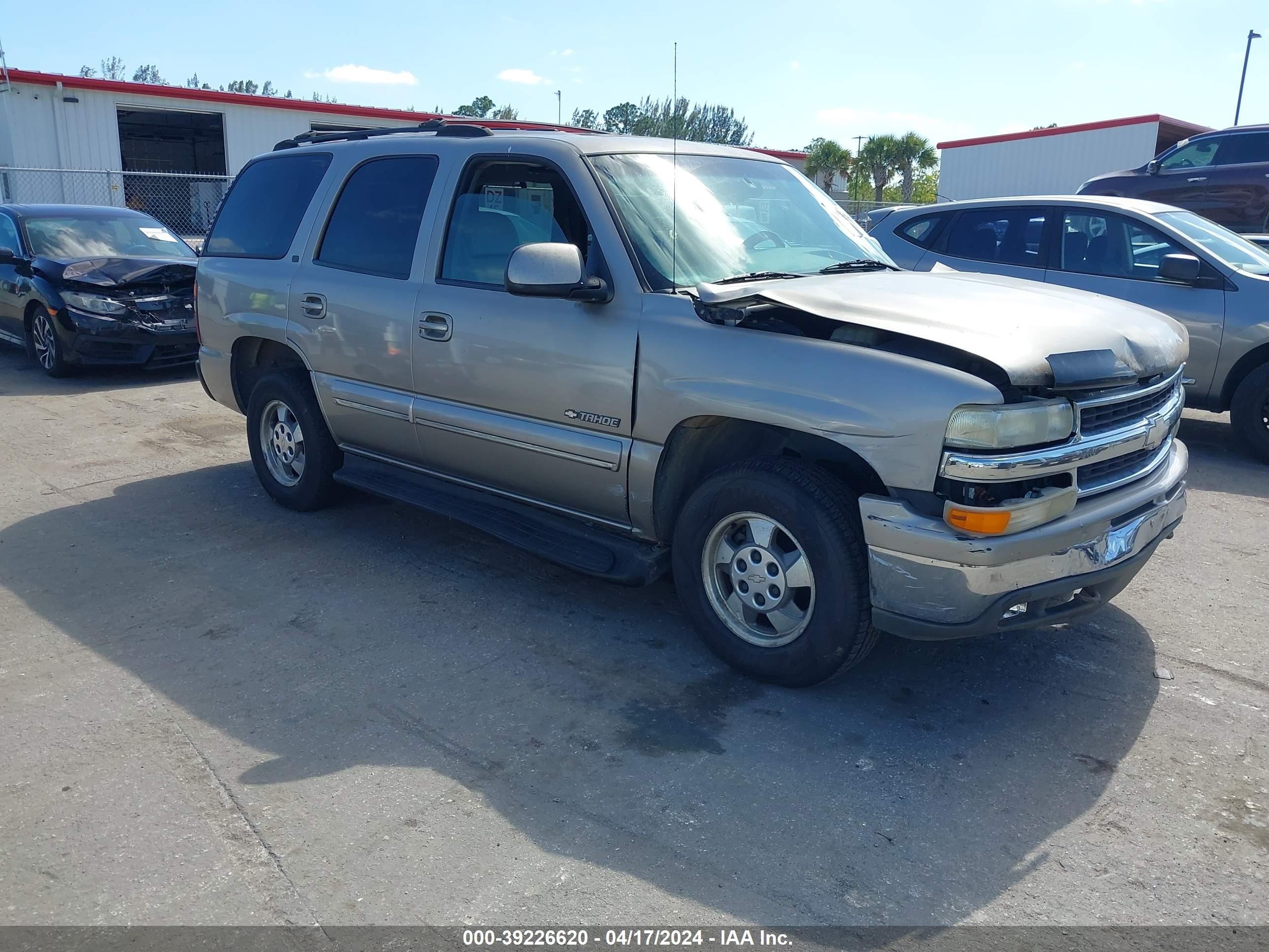 CHEVROLET TAHOE 2000 1gnek13t3yj197402