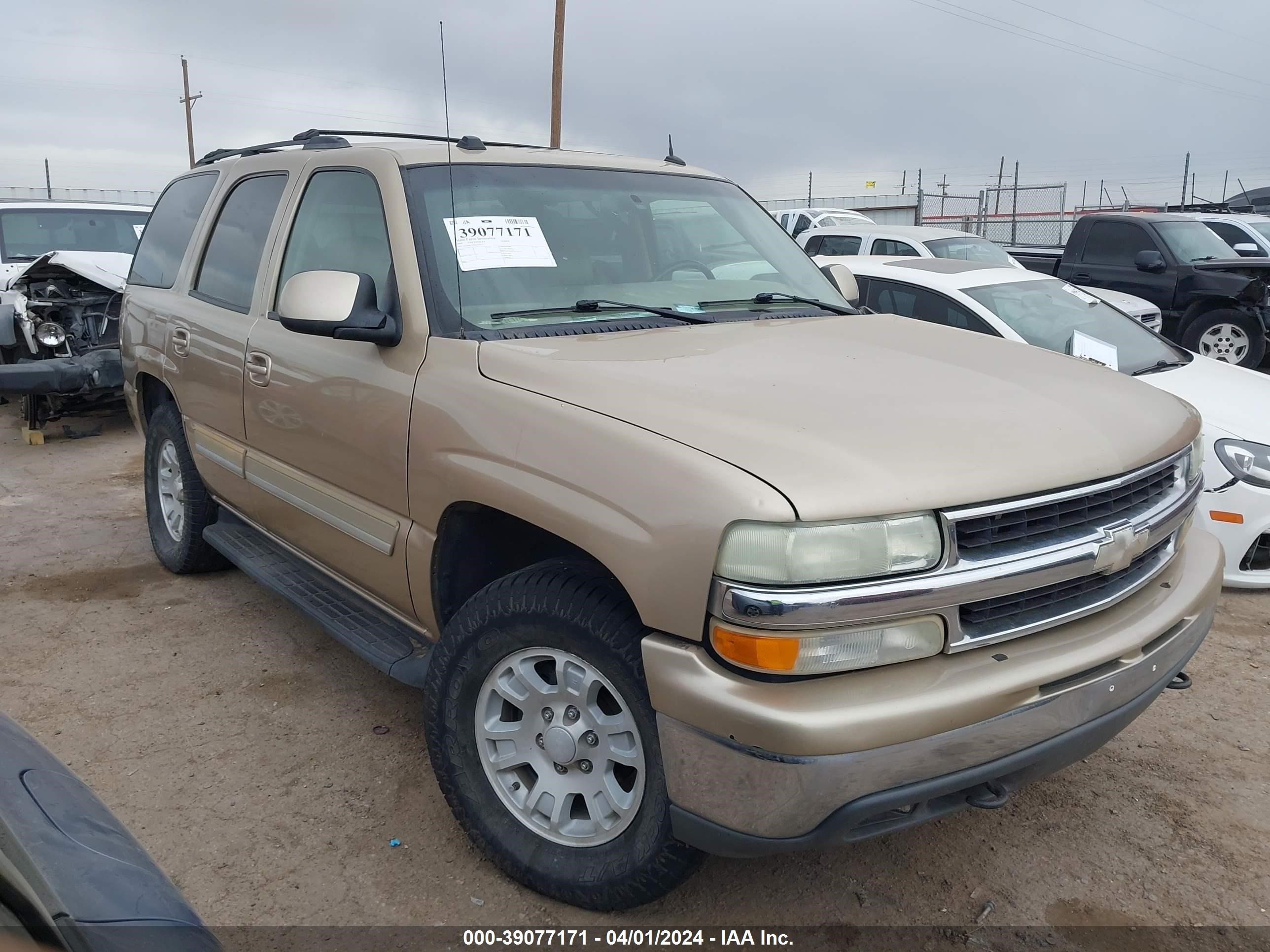 CHEVROLET TAHOE 2005 1gnek13t45j137611