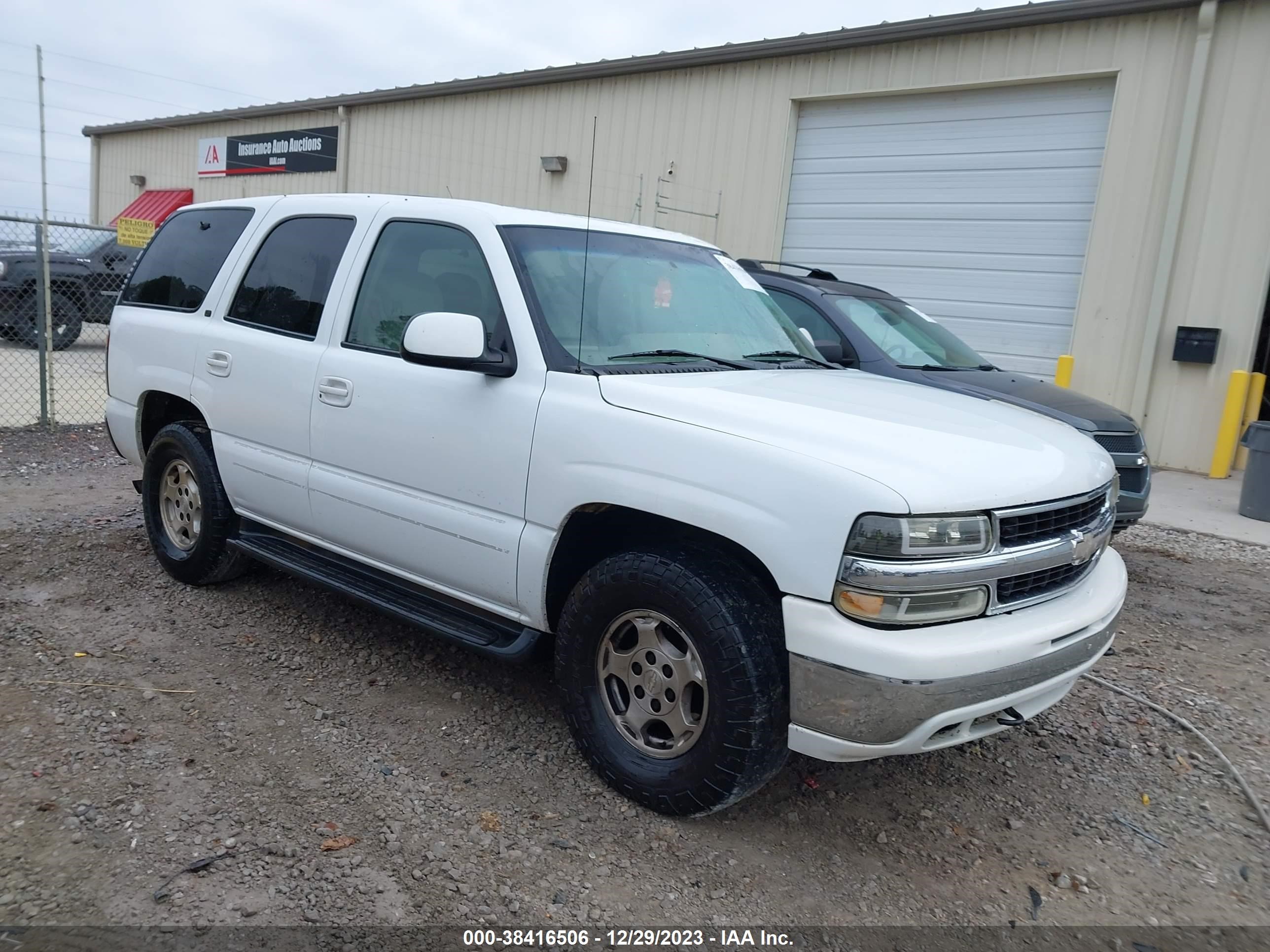 CHEVROLET TAHOE 2001 1gnek13t51r137113