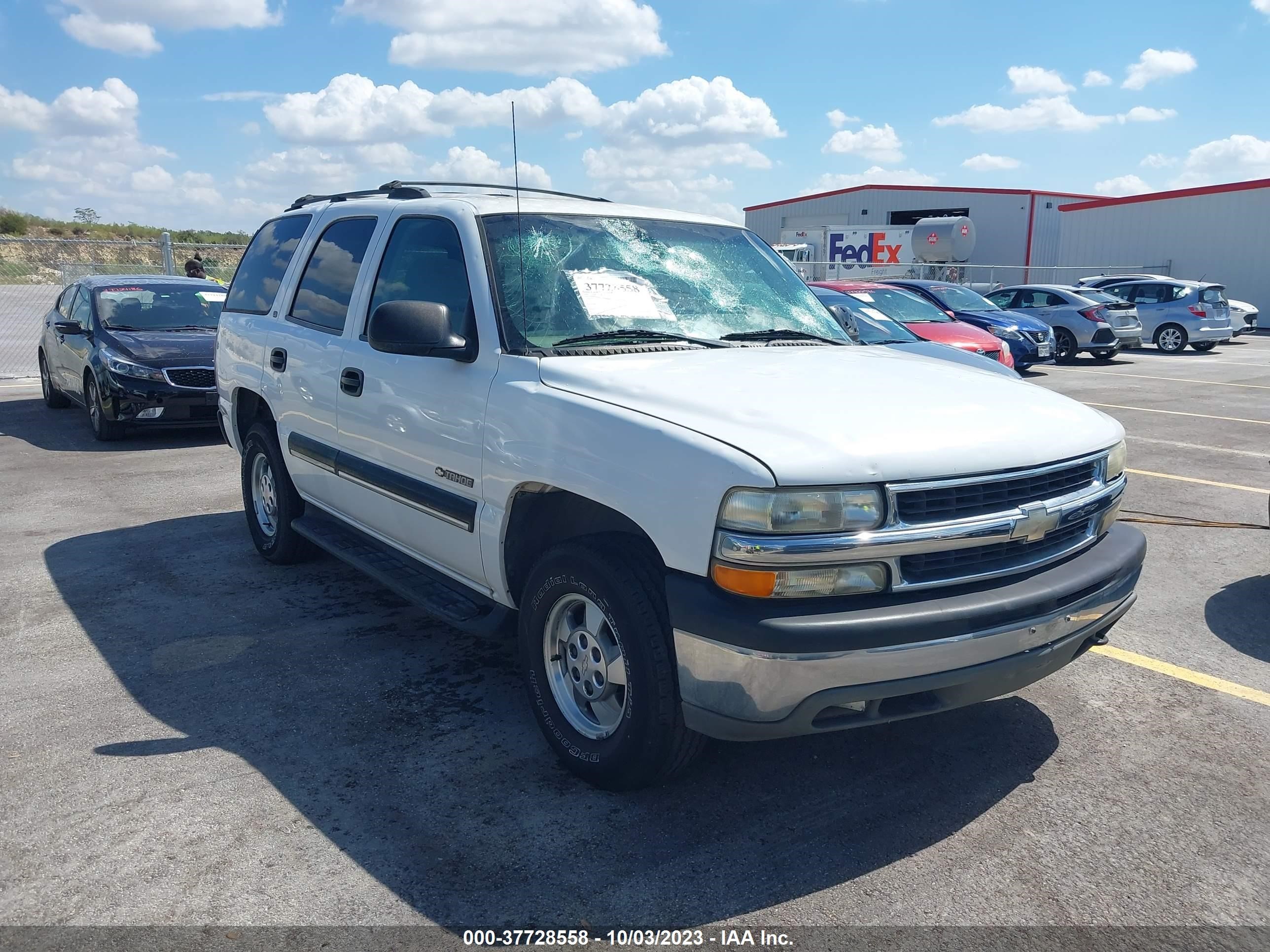 CHEVROLET TAHOE 2001 1gnek13t61r110924