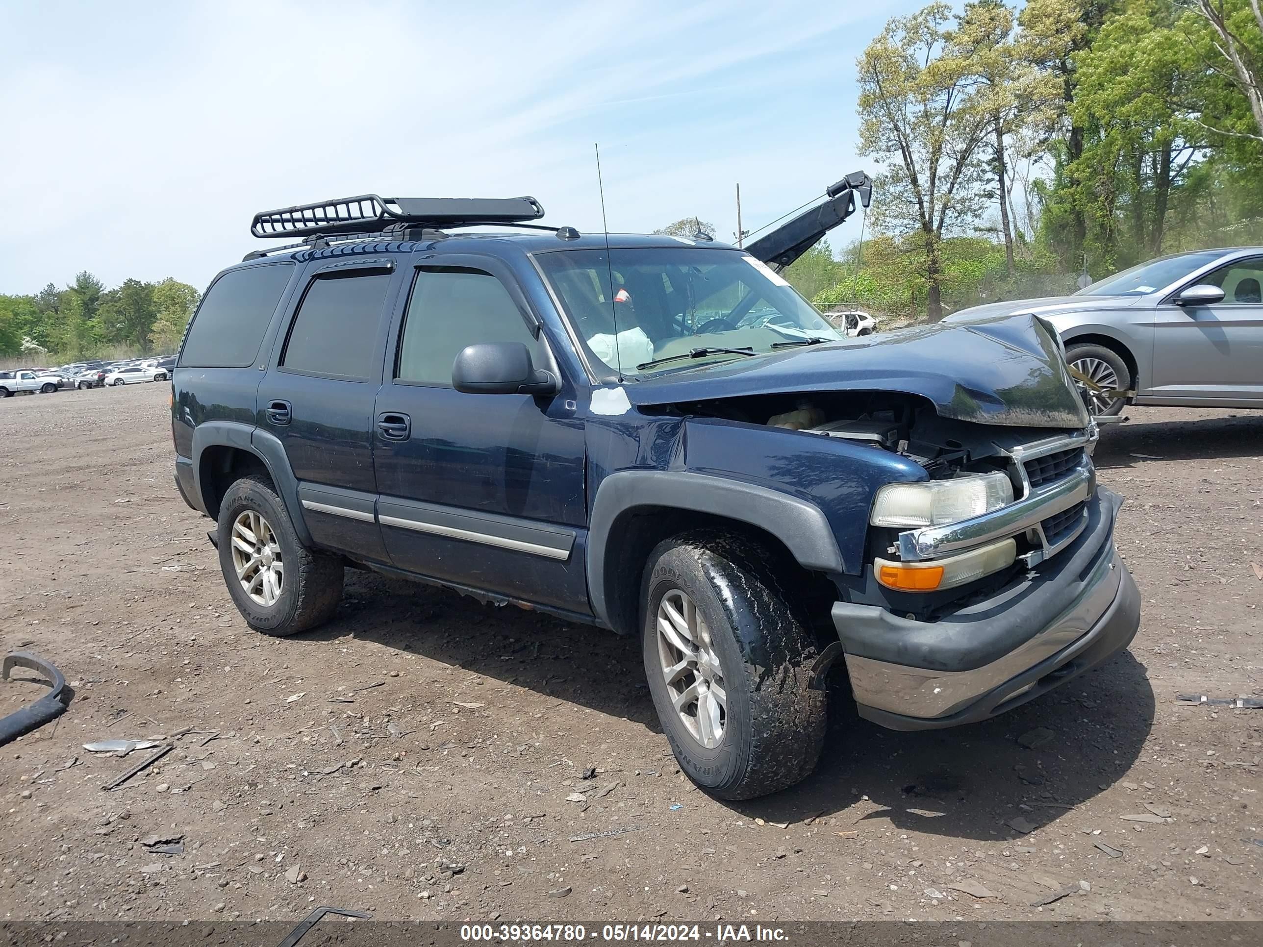 CHEVROLET TAHOE 2005 1gnek13t75j213001