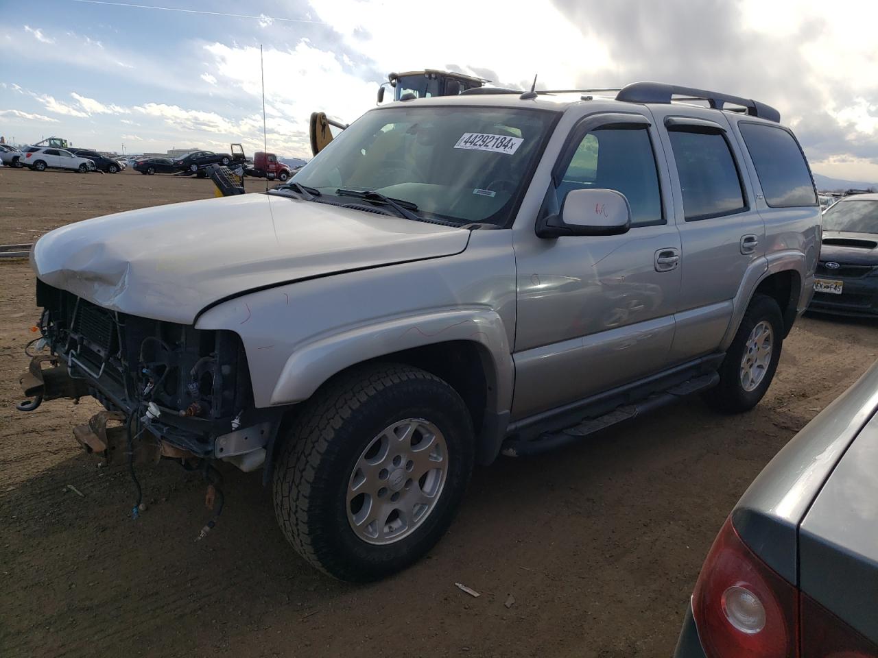 CHEVROLET TAHOE 2005 1gnek13t85r130436