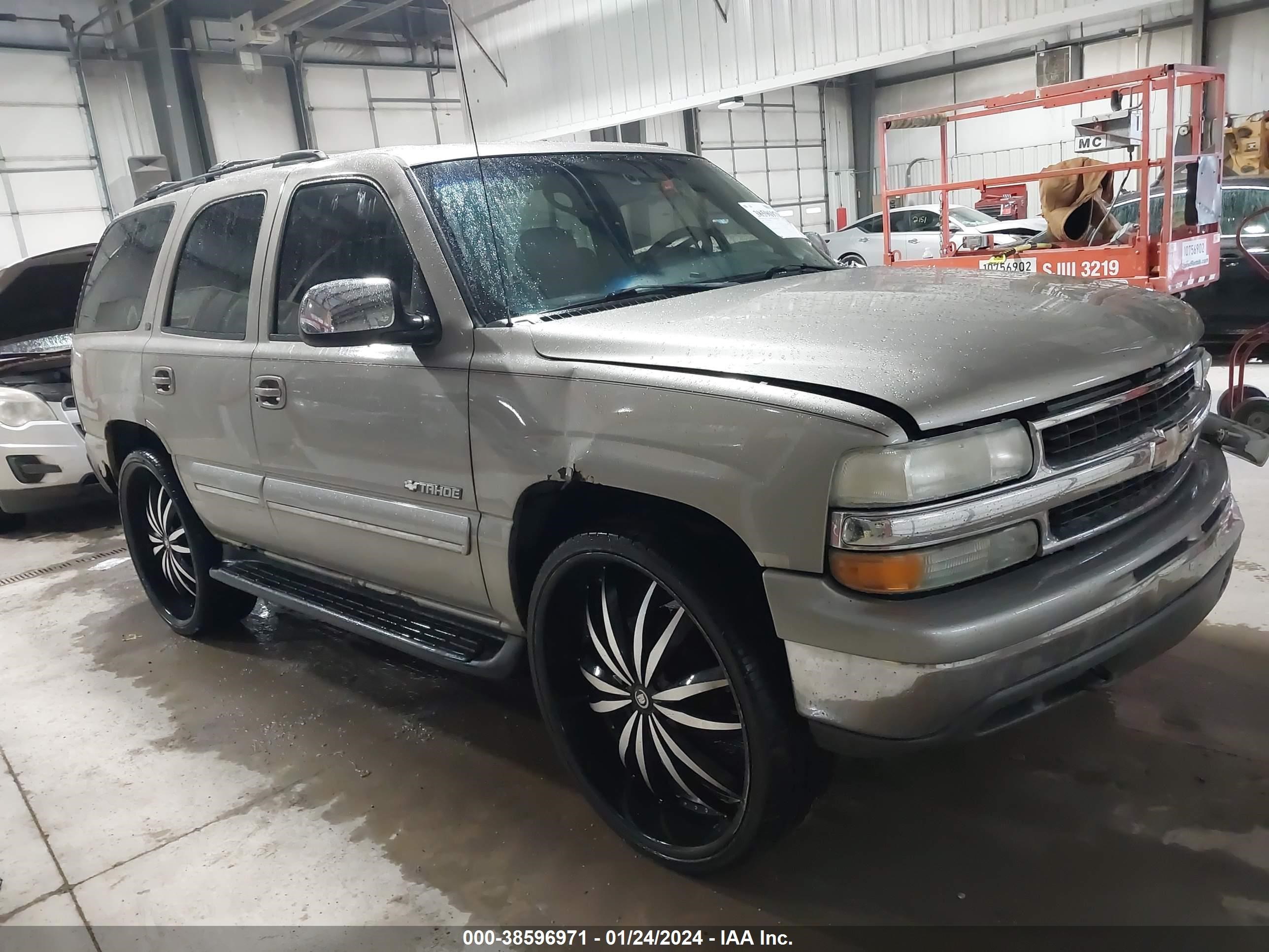 CHEVROLET TAHOE 2000 1gnek13t8yj113915