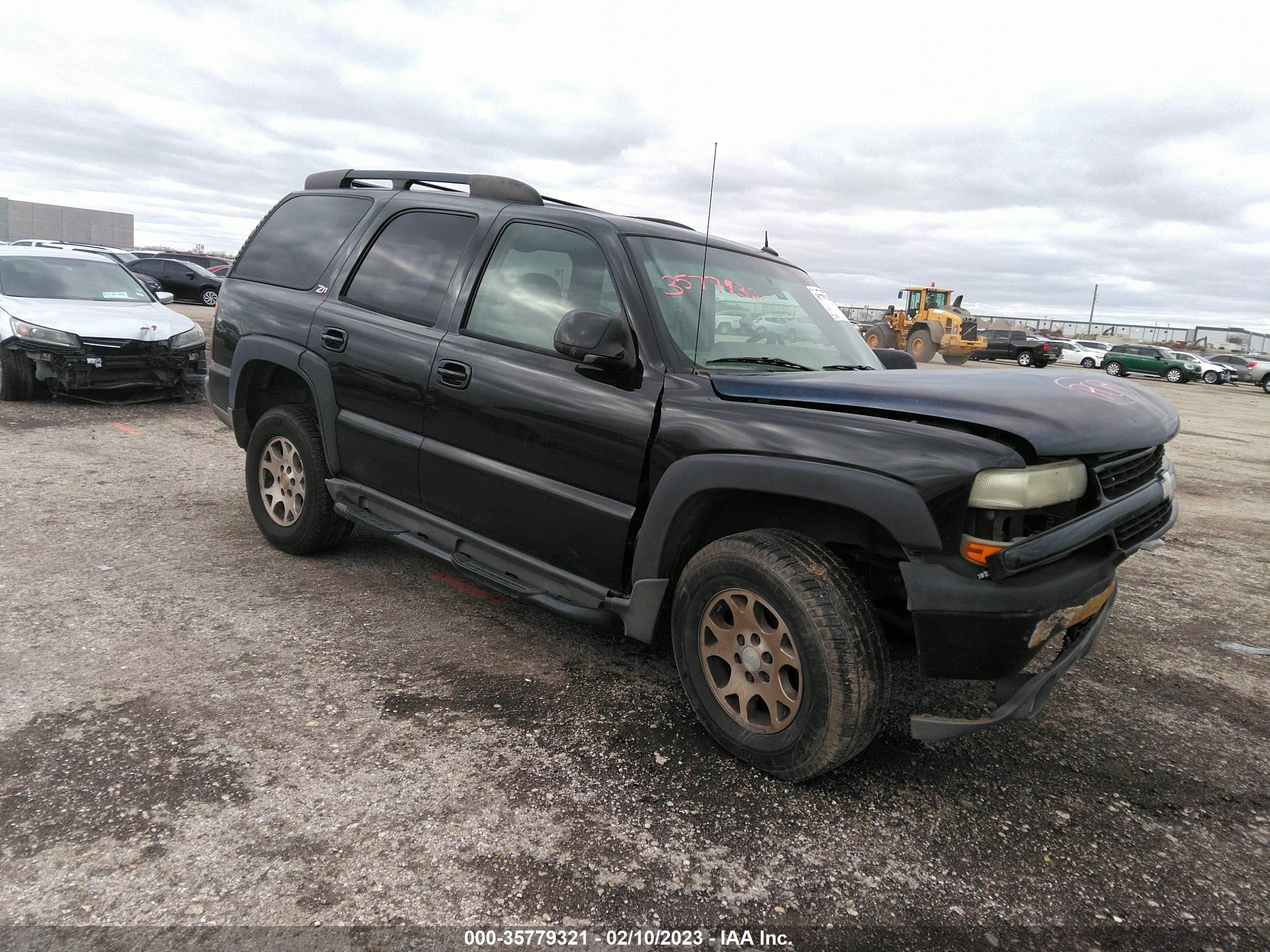 CHEVROLET TAHOE 2004 1gnek13t94r285625