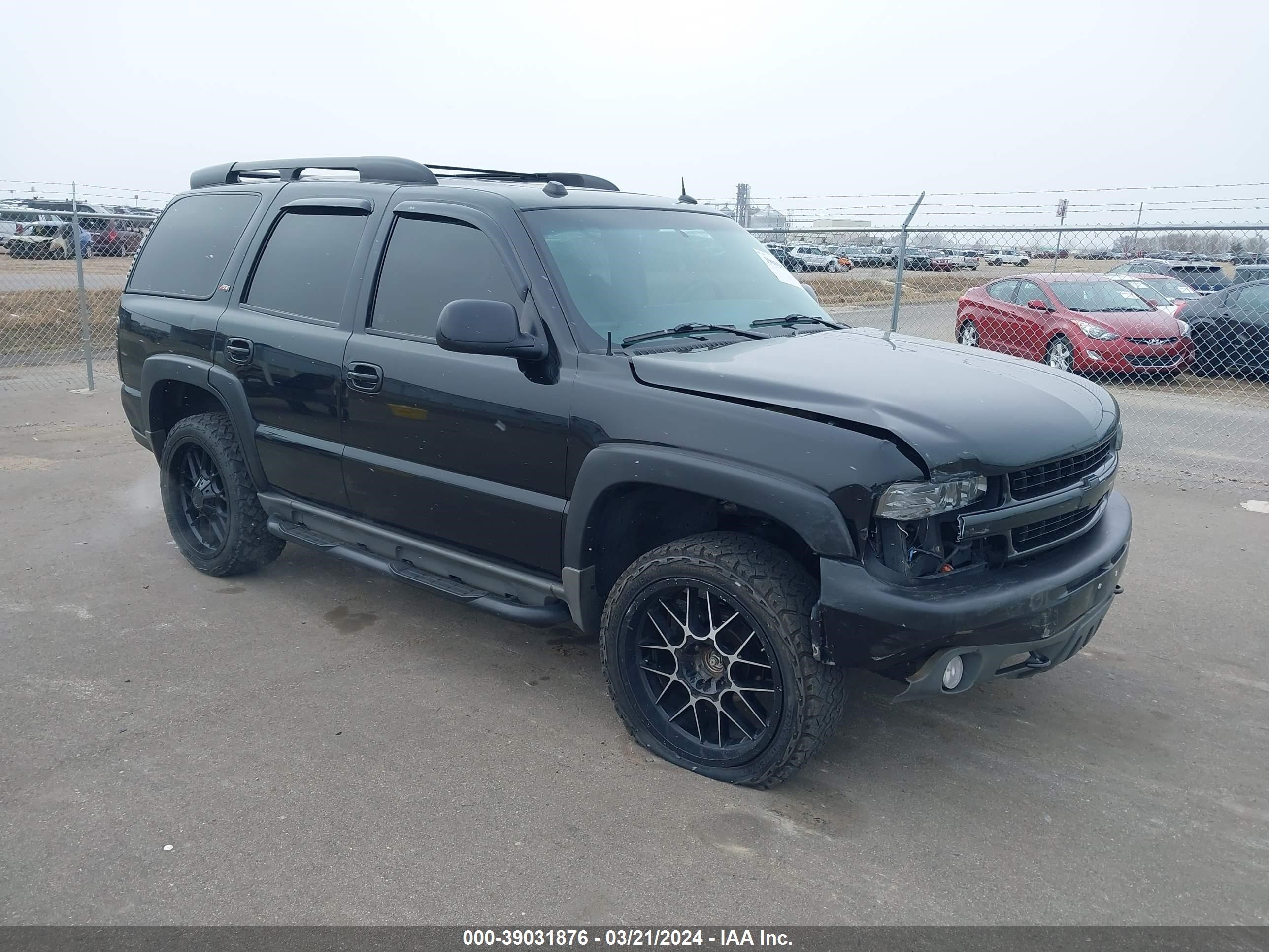 CHEVROLET TAHOE 2005 1gnek13tx5r256068