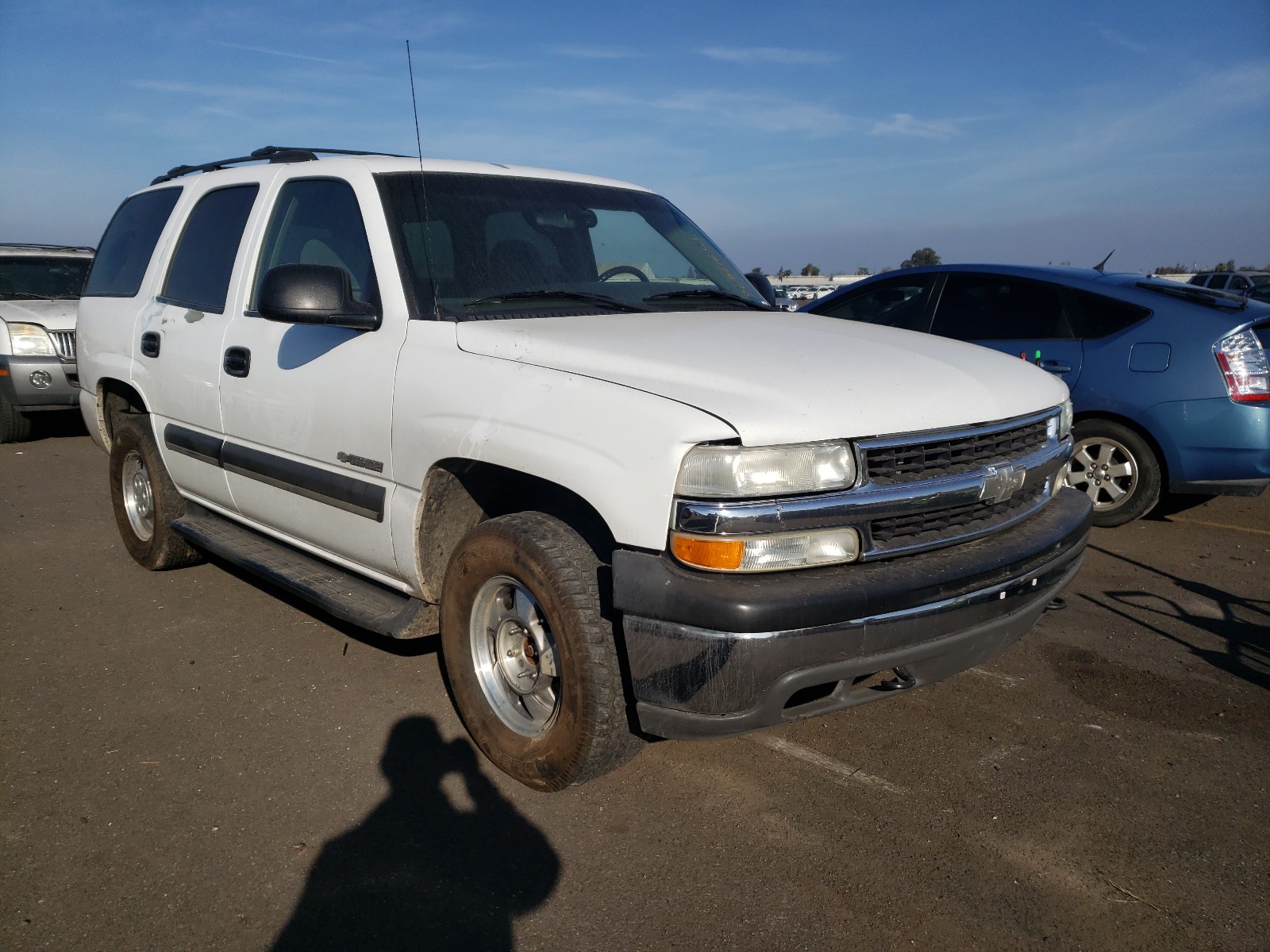 CHEVROLET TAHOE 2003 1gnek13v63j212162