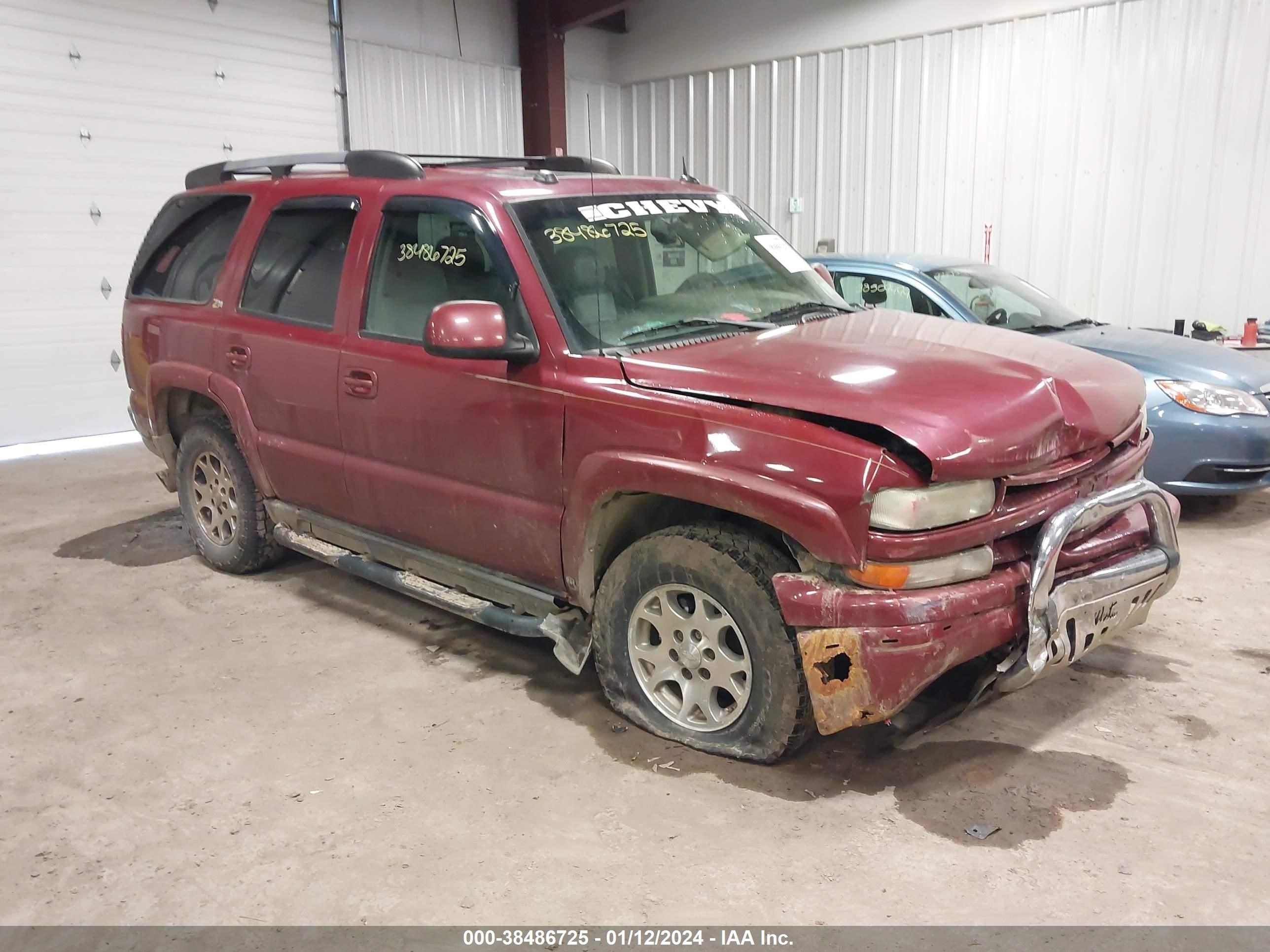 CHEVROLET TAHOE 2004 1gnek13z04r234387