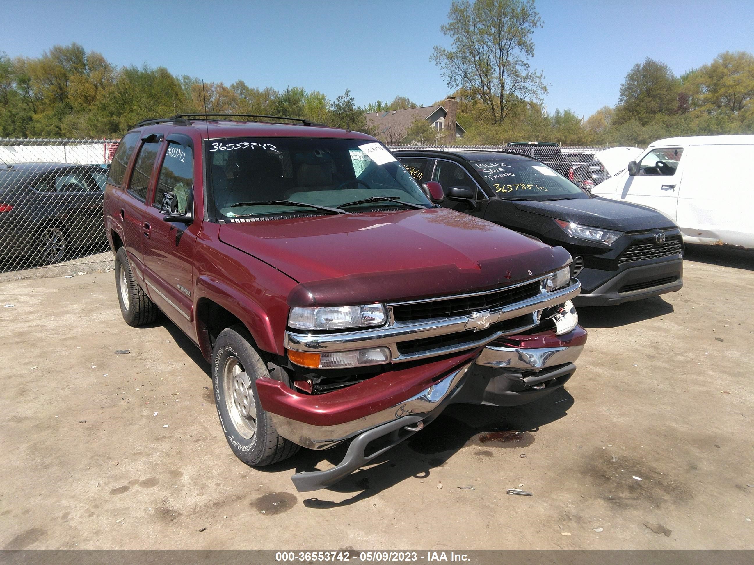 CHEVROLET TAHOE 2002 1gnek13z12j170839