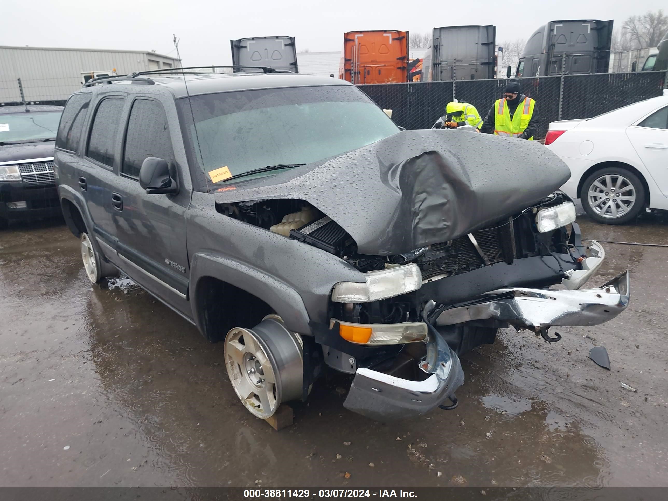 CHEVROLET TAHOE 2002 1gnek13z12j297753