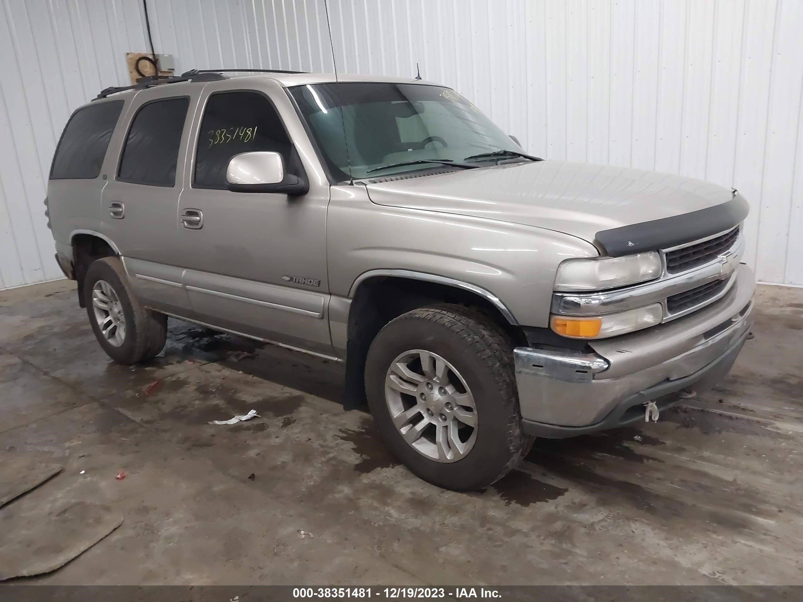 CHEVROLET TAHOE 2002 1gnek13z12r134361